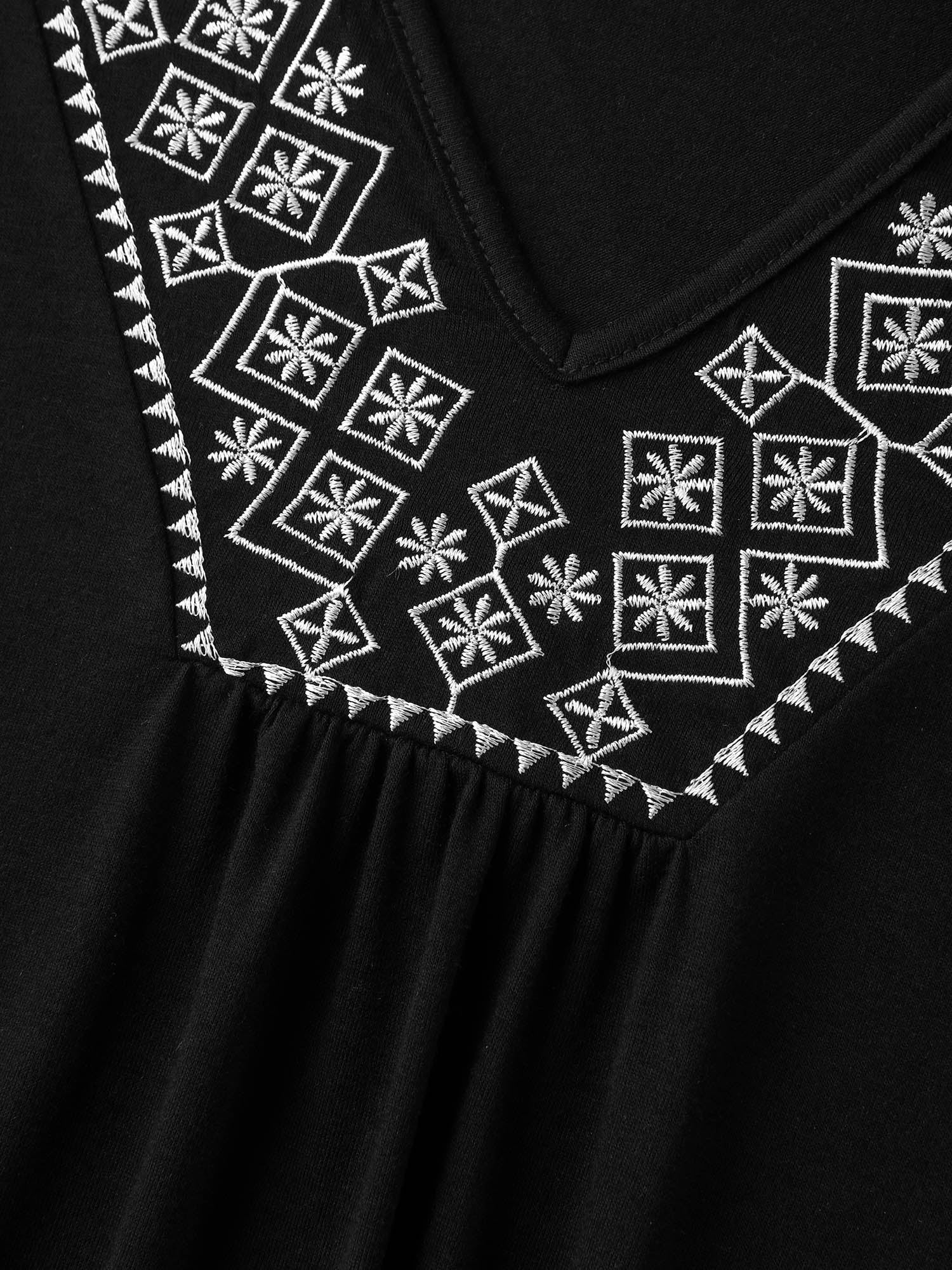 Embroidered V-Neck Puff Sleeve Plain Top - Image 5