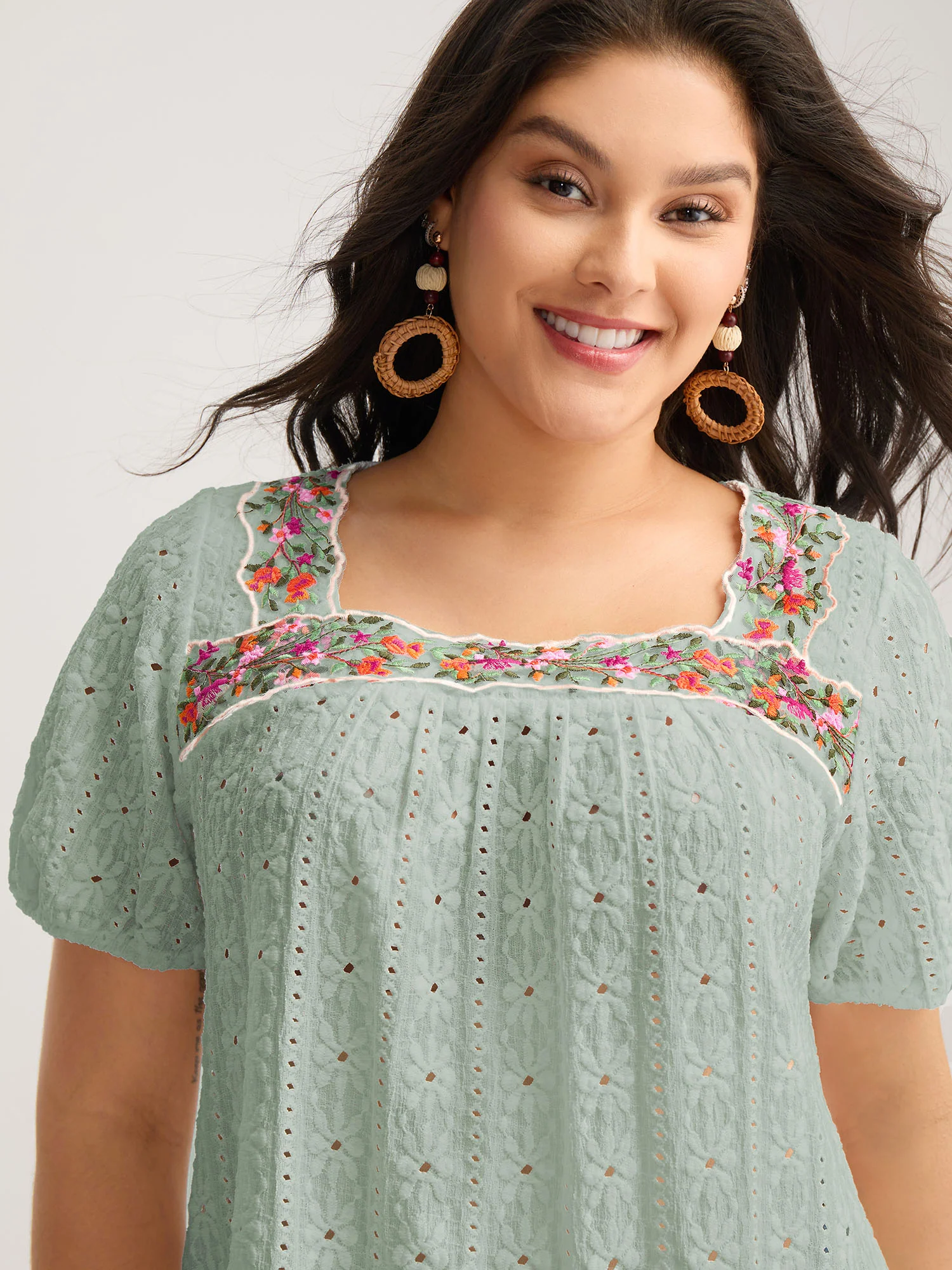 Eyelet Trim Floral Embroidered Solid T-Shirt - Image 12