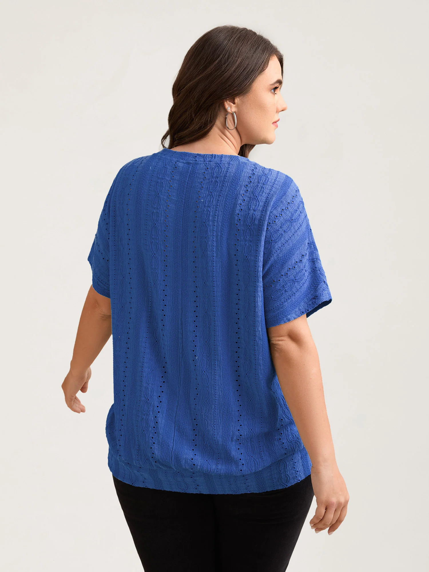 Eyelet Trim Stretchy Textured Plain Top - Image 3
