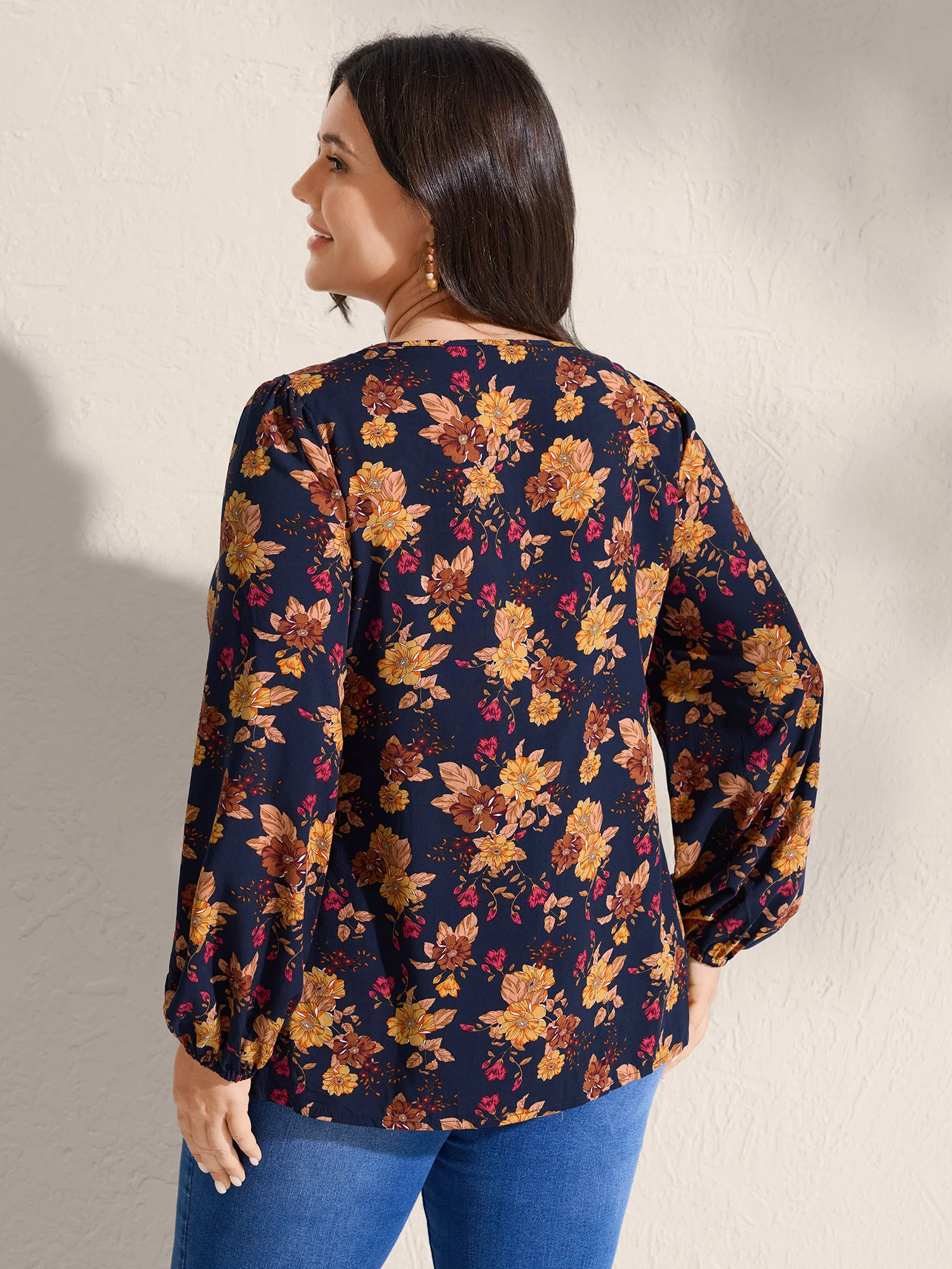 Fall Florals Lace Trim Flowy Blouse - Image 4