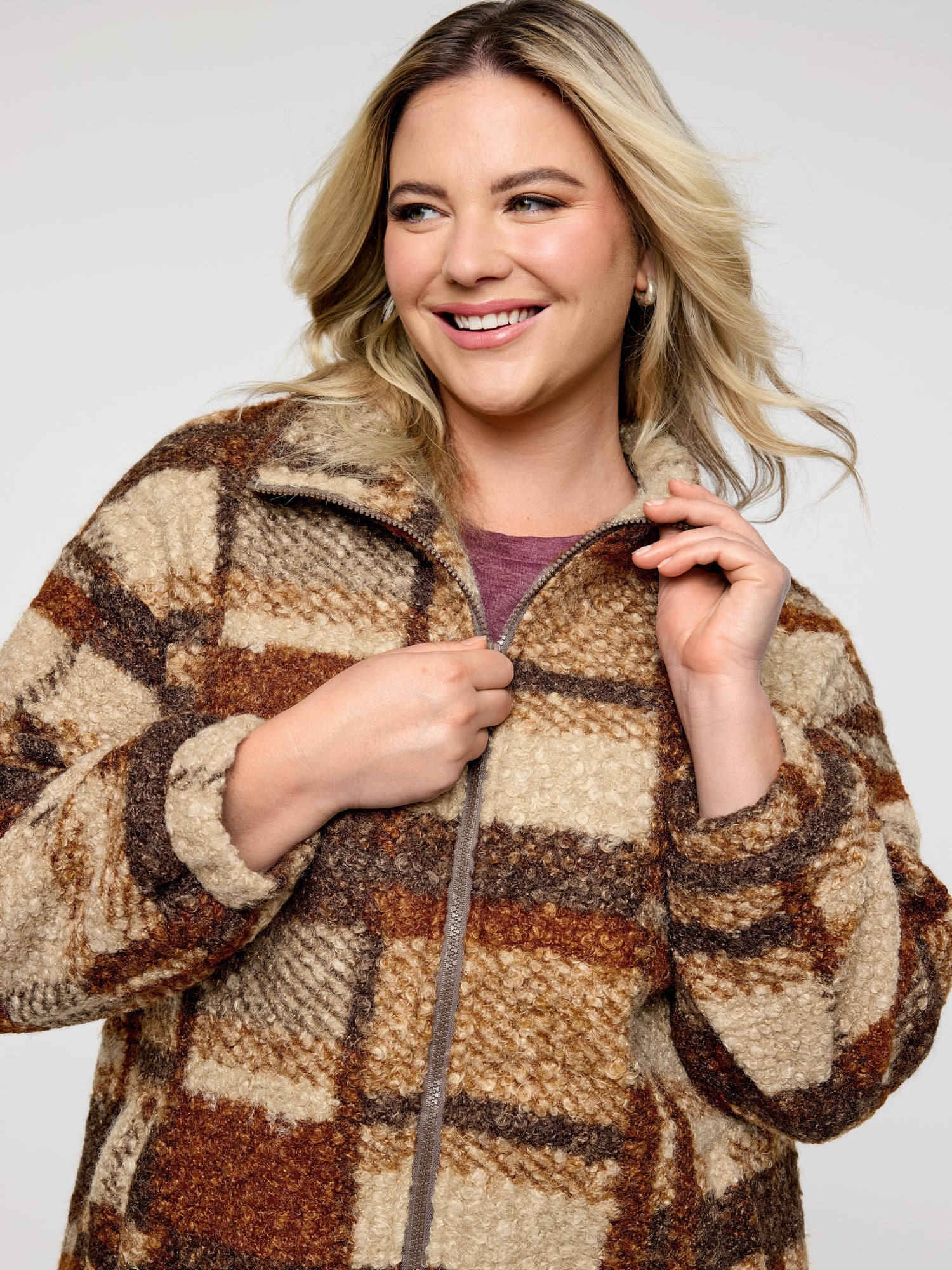 Fall-Ready Fluffy Zipper Jacket - Image 2