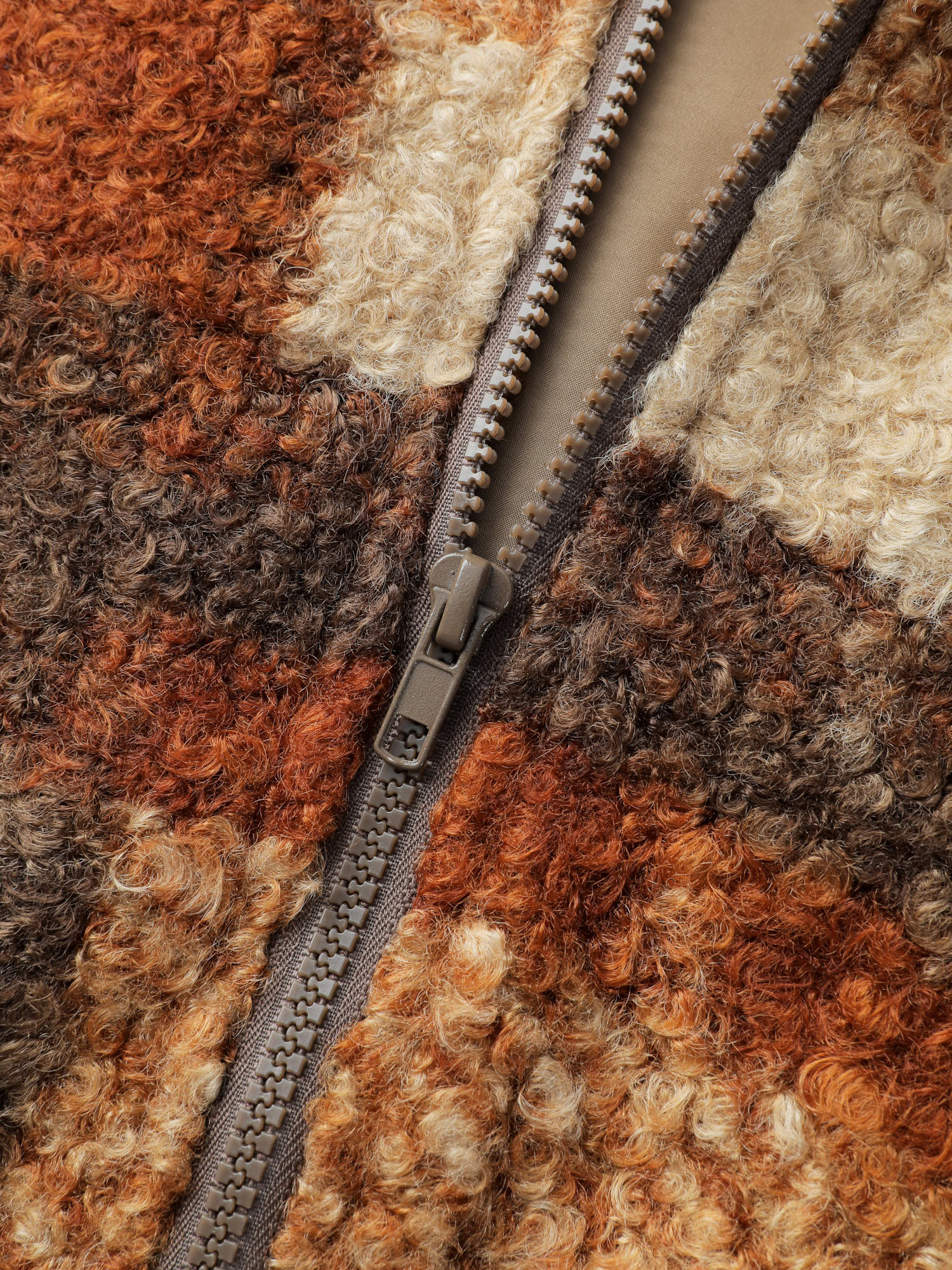 Fall-Ready Fluffy Zipper Jacket - Image 5