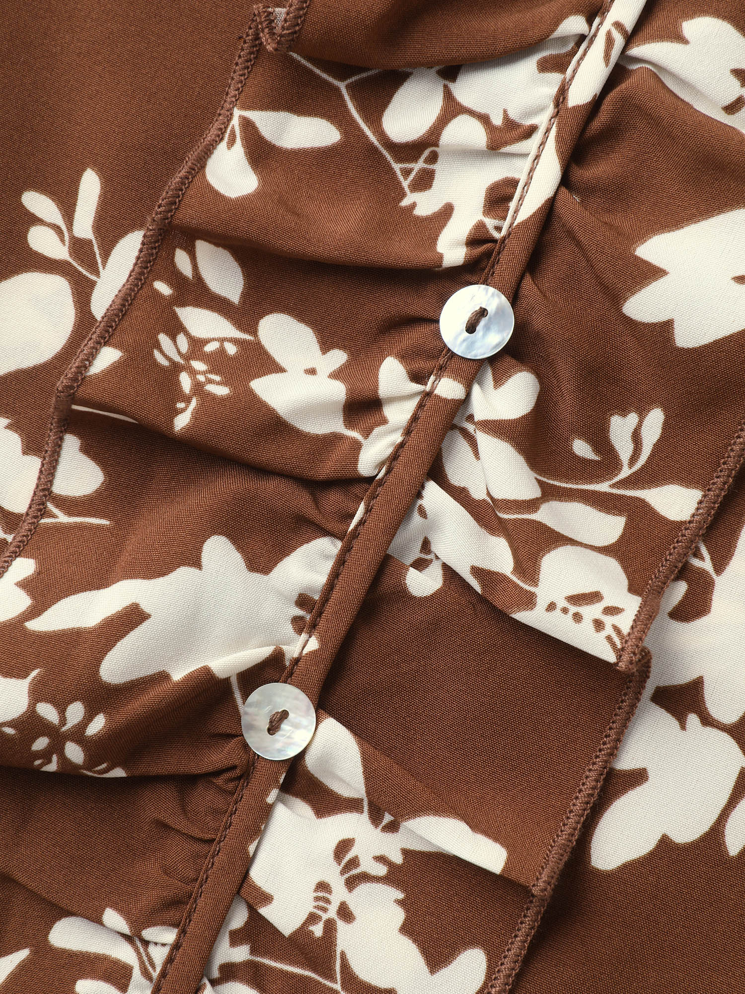 Fall Silhouette Florals Button Ruffled Blouse - Image 5