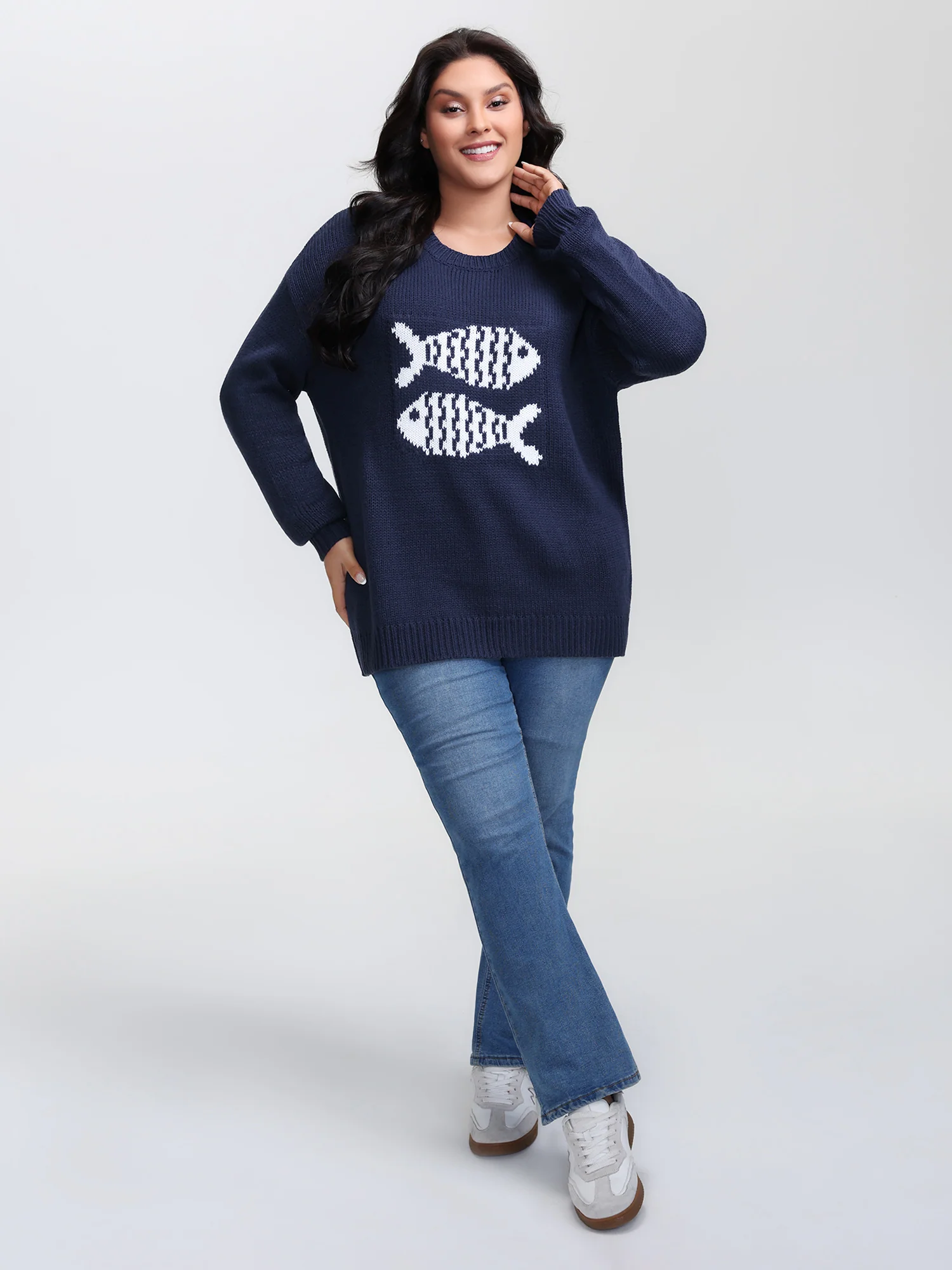 Fish Jacquard Print Round Neck Pullover - Image 3