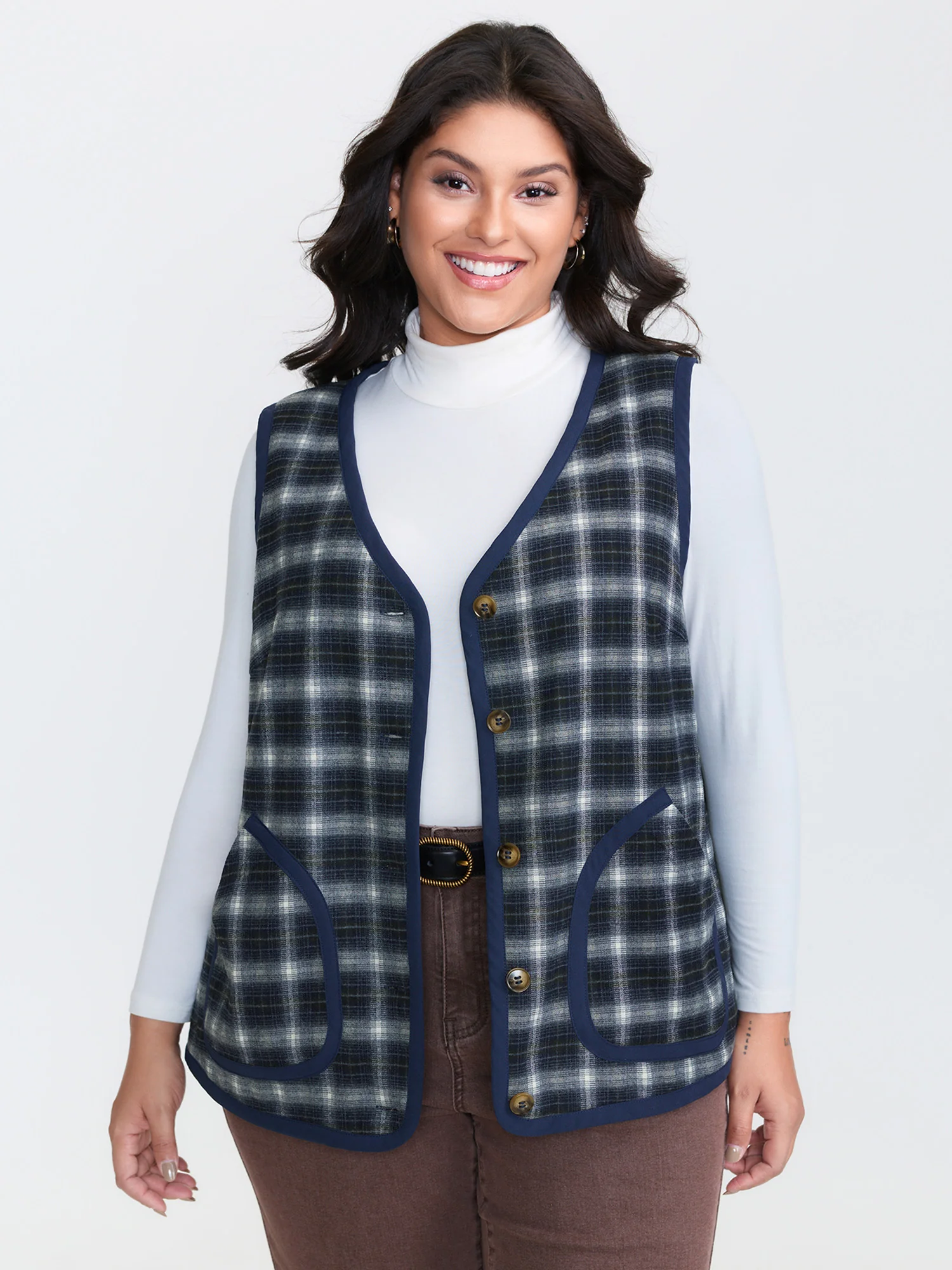 Fleece Checkered Pattern Button-Down Vest - Image 3
