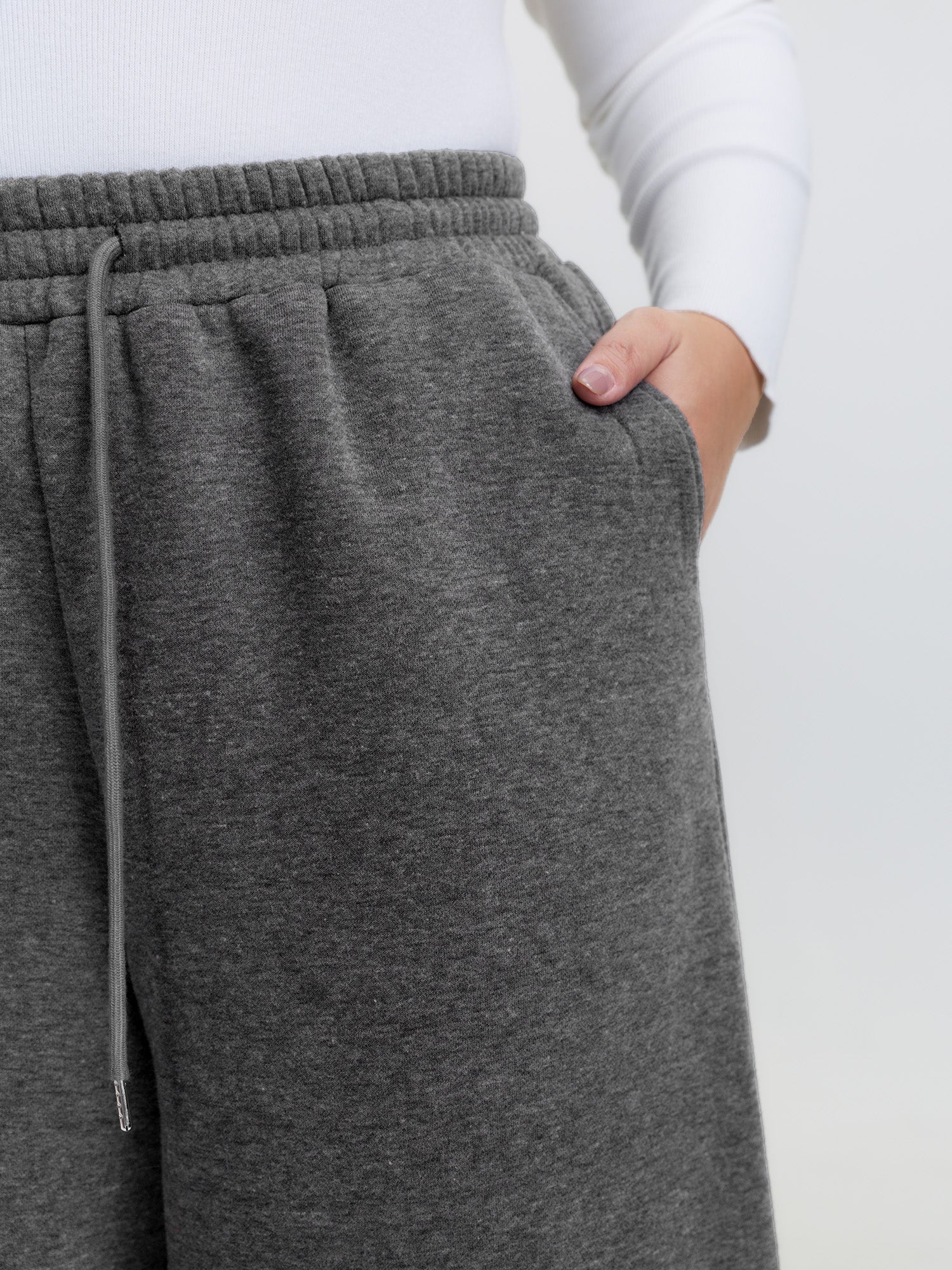 Fleece Lined Stretchy Drawstring Pants - Image 4