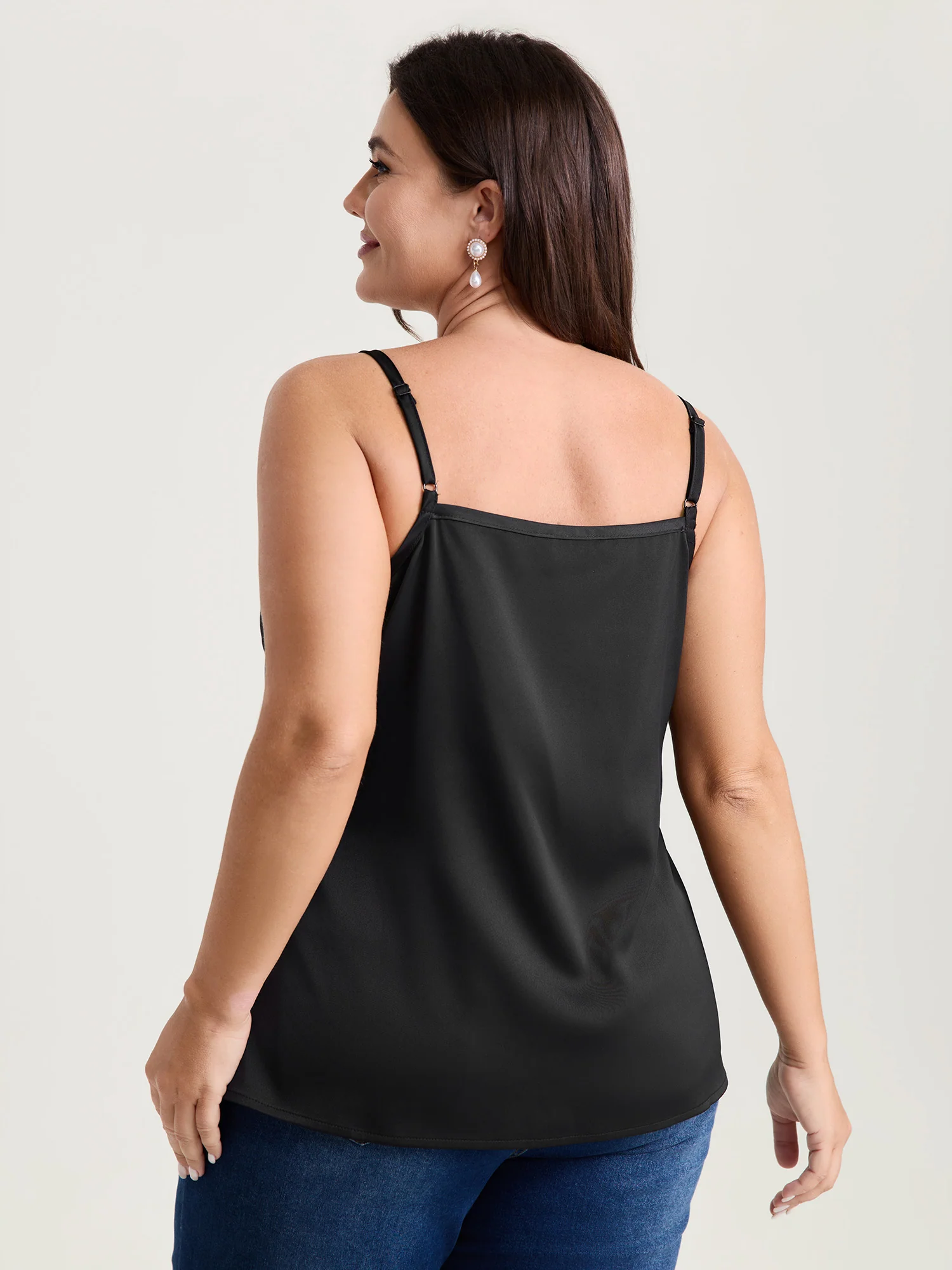 Flirty Lace Neckline Plain Tank Top - Image 4