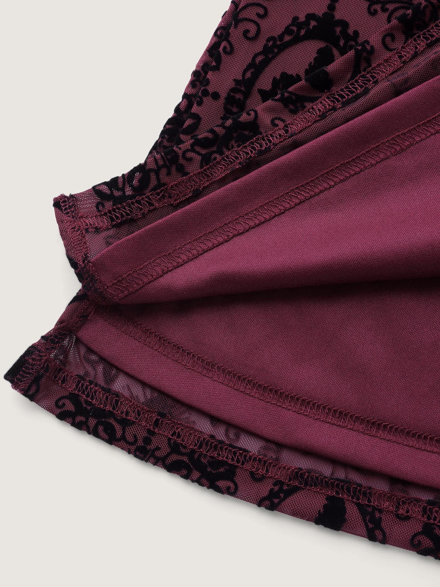 Flocked Texture Shirred Contrast Blouse - Image 6