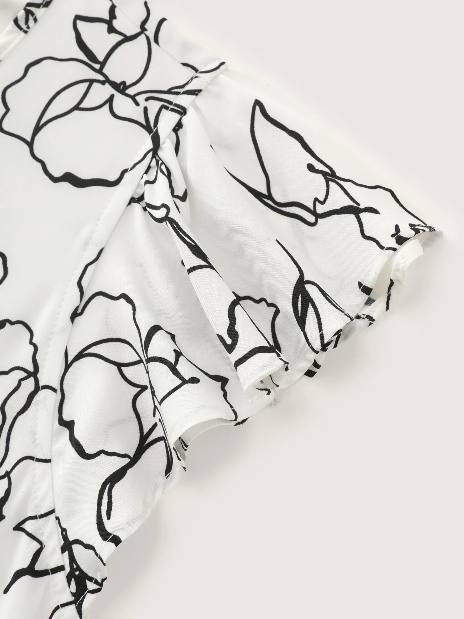 Floral Abstract Print Ruffled Sleeve Blouse - Image 5