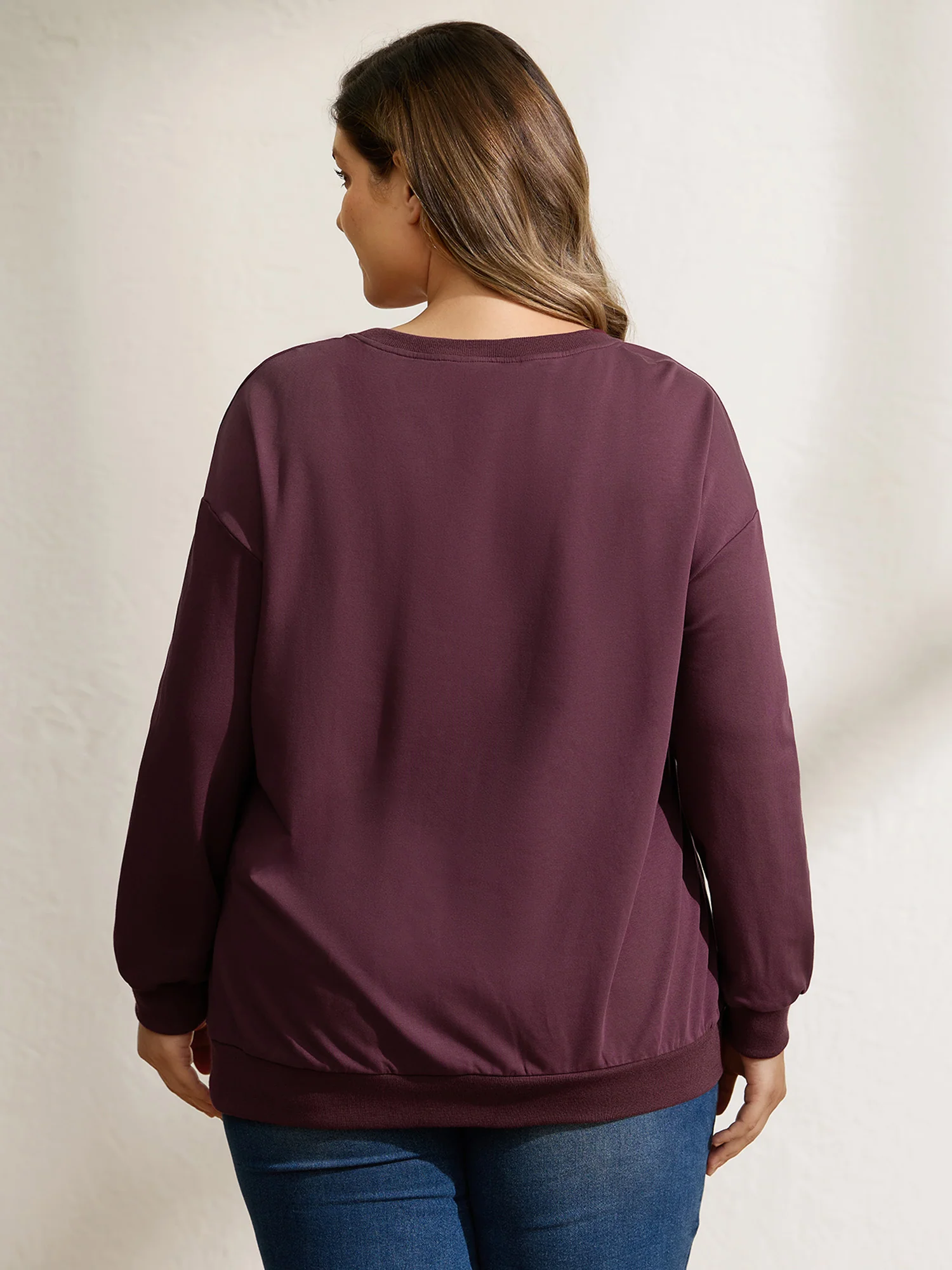 Floral Applique Embroidered Round Neck Sweatshirt - Image 5