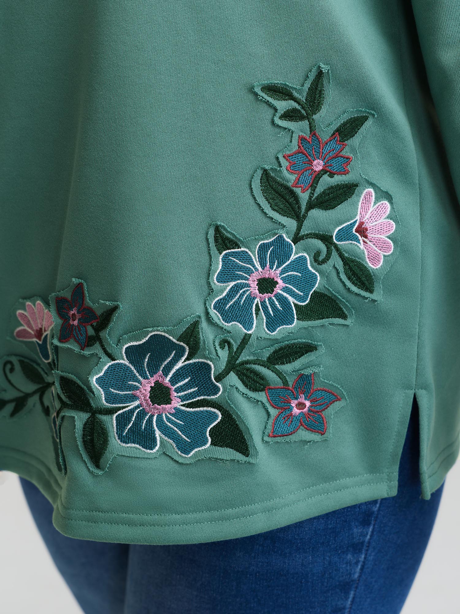 Floral Applique Embroidery Stretchy Sweatshirt - Image 4