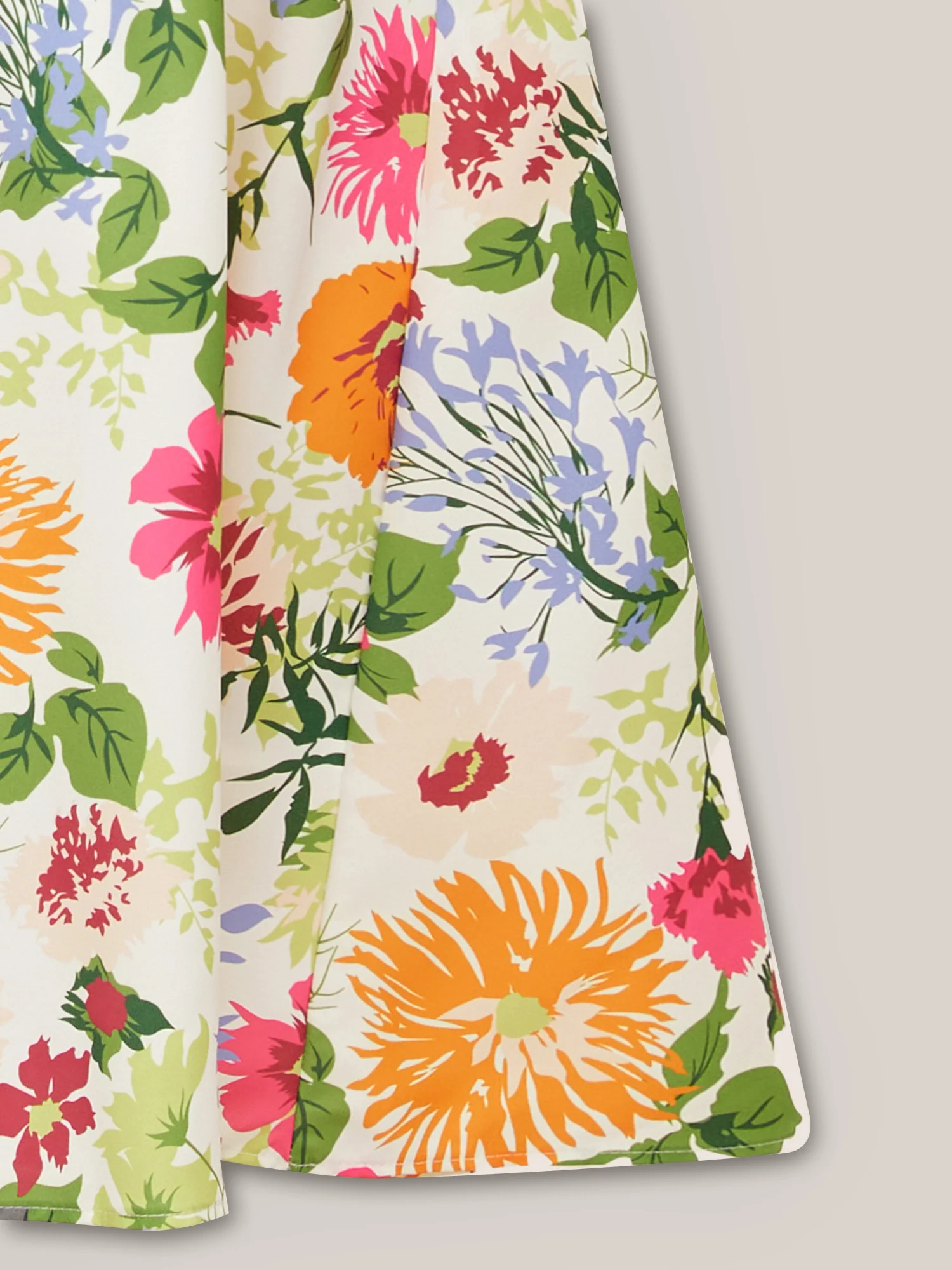 Floral Shirred Square Neck Pocket Midi Dress - Image 9