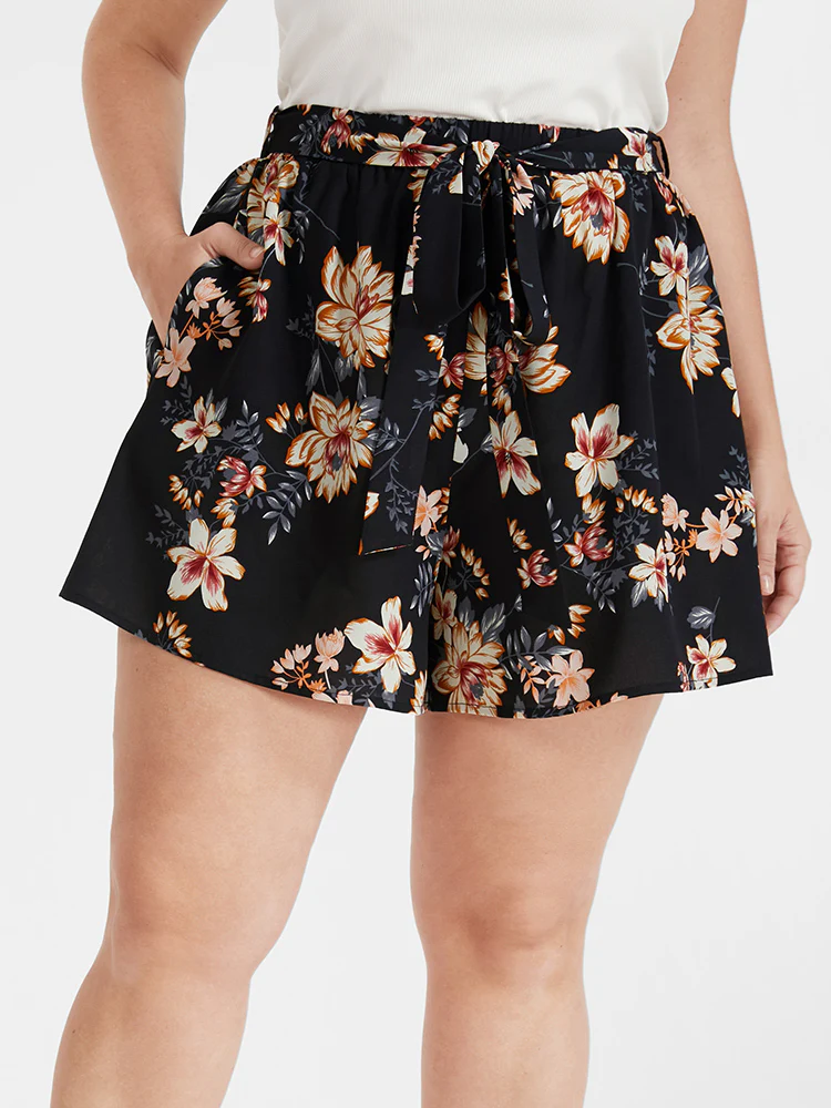 Floral Belted Pocket Elastic Waist  Shorts - Image 2