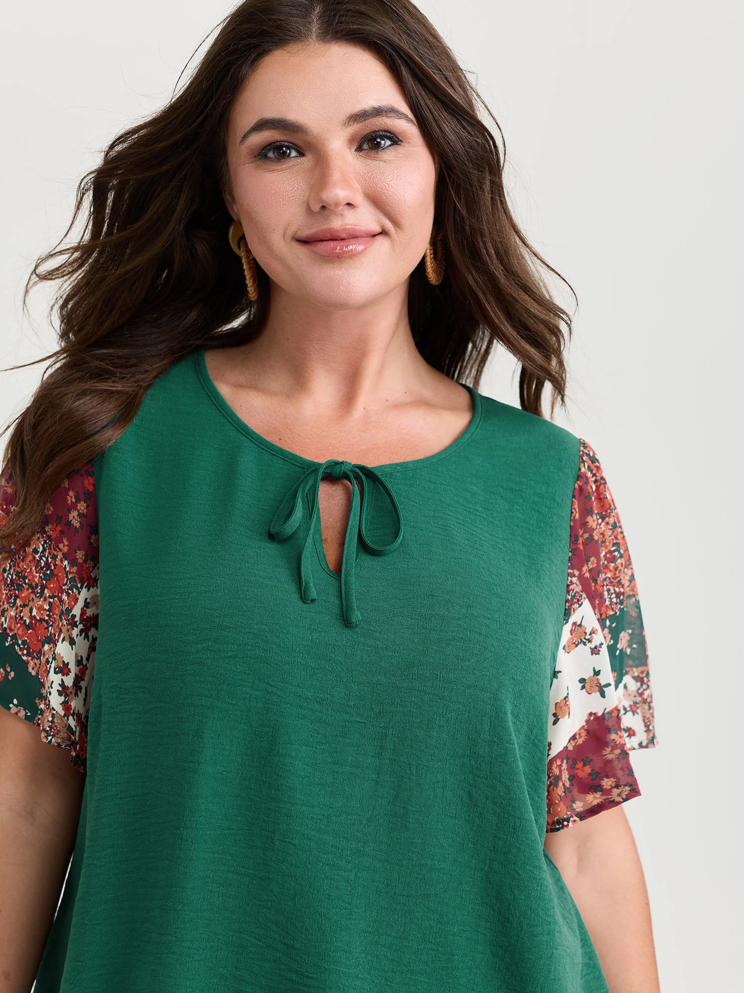 Floral Collage Print Keyhole Neckline Blouse - Image 3
