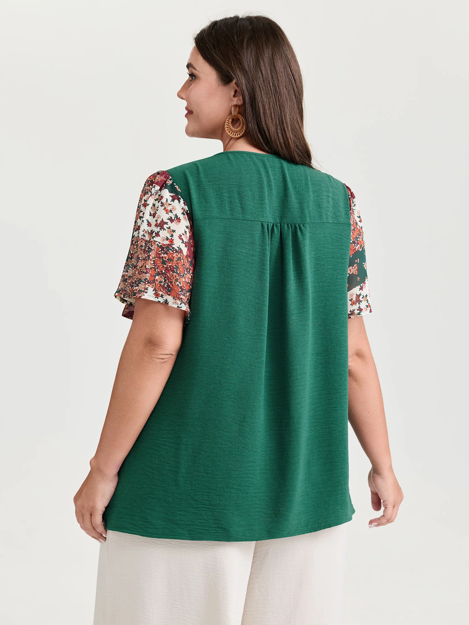 Floral Collage Print Keyhole Neckline Blouse - Image 4