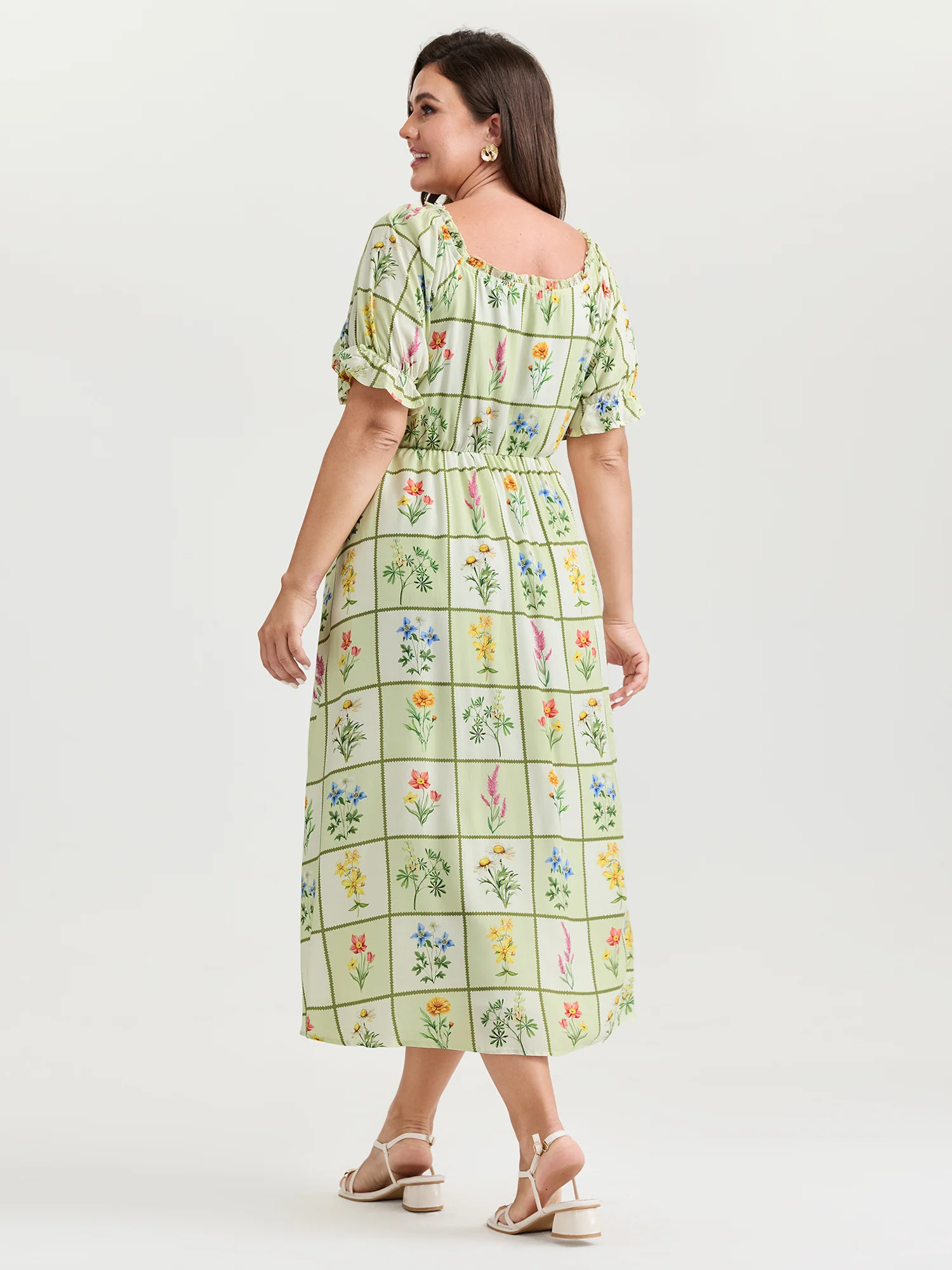 Floral Collage Print Ruffled Neckline Midi Dress - Image 4