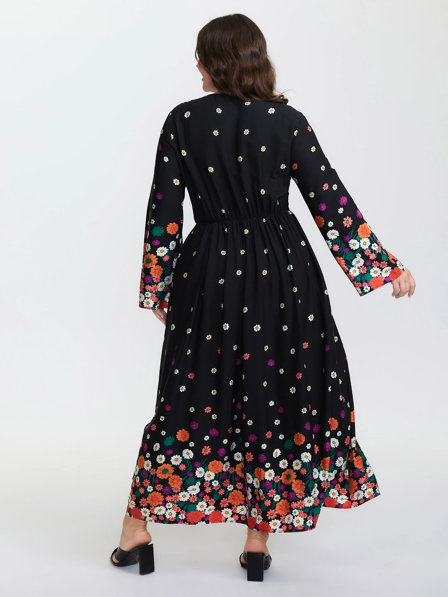 Floral Color Contrast Flared Sleeve Maxi Dress - Image 4