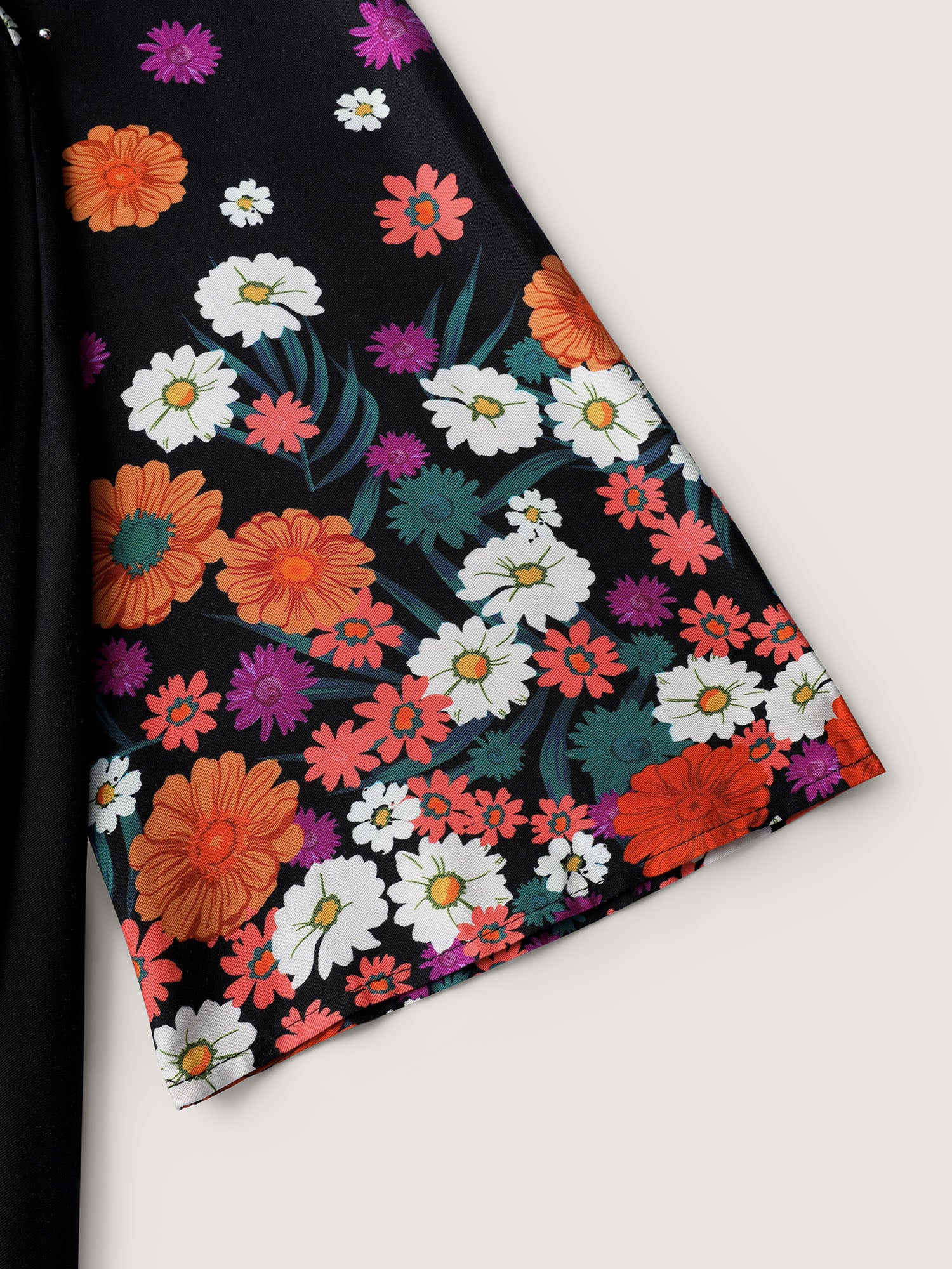 Floral Color Contrast Flared Sleeve Maxi Dress - Image 6