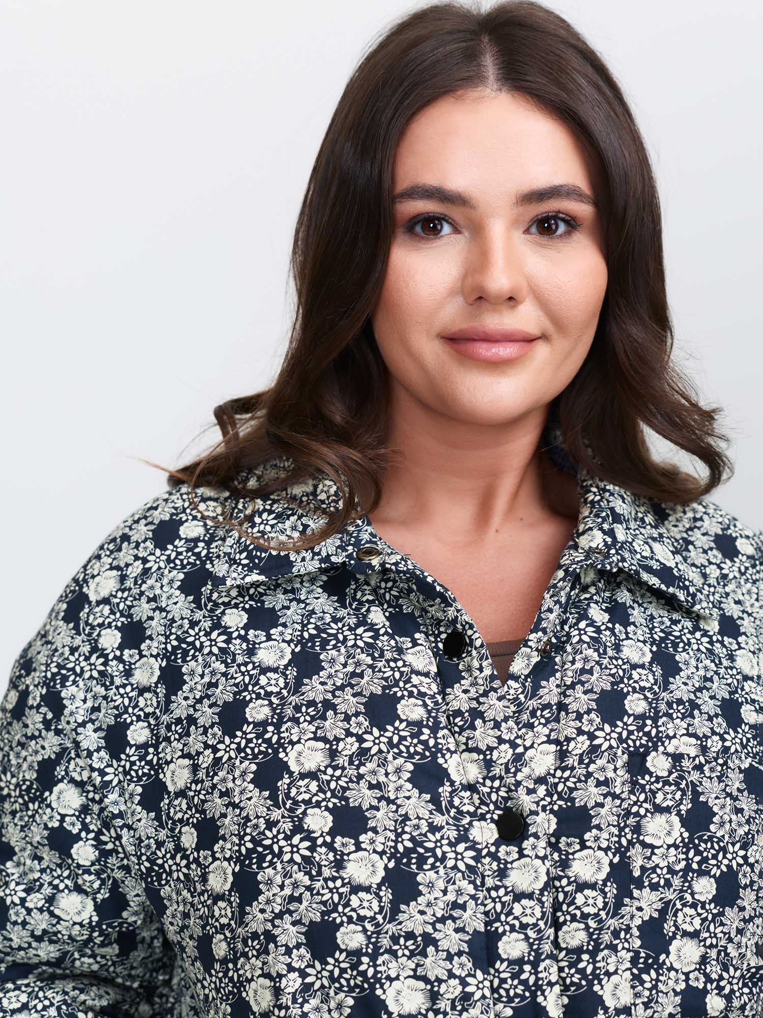 Floral Colored Lining Quilted Jacket - Image 3