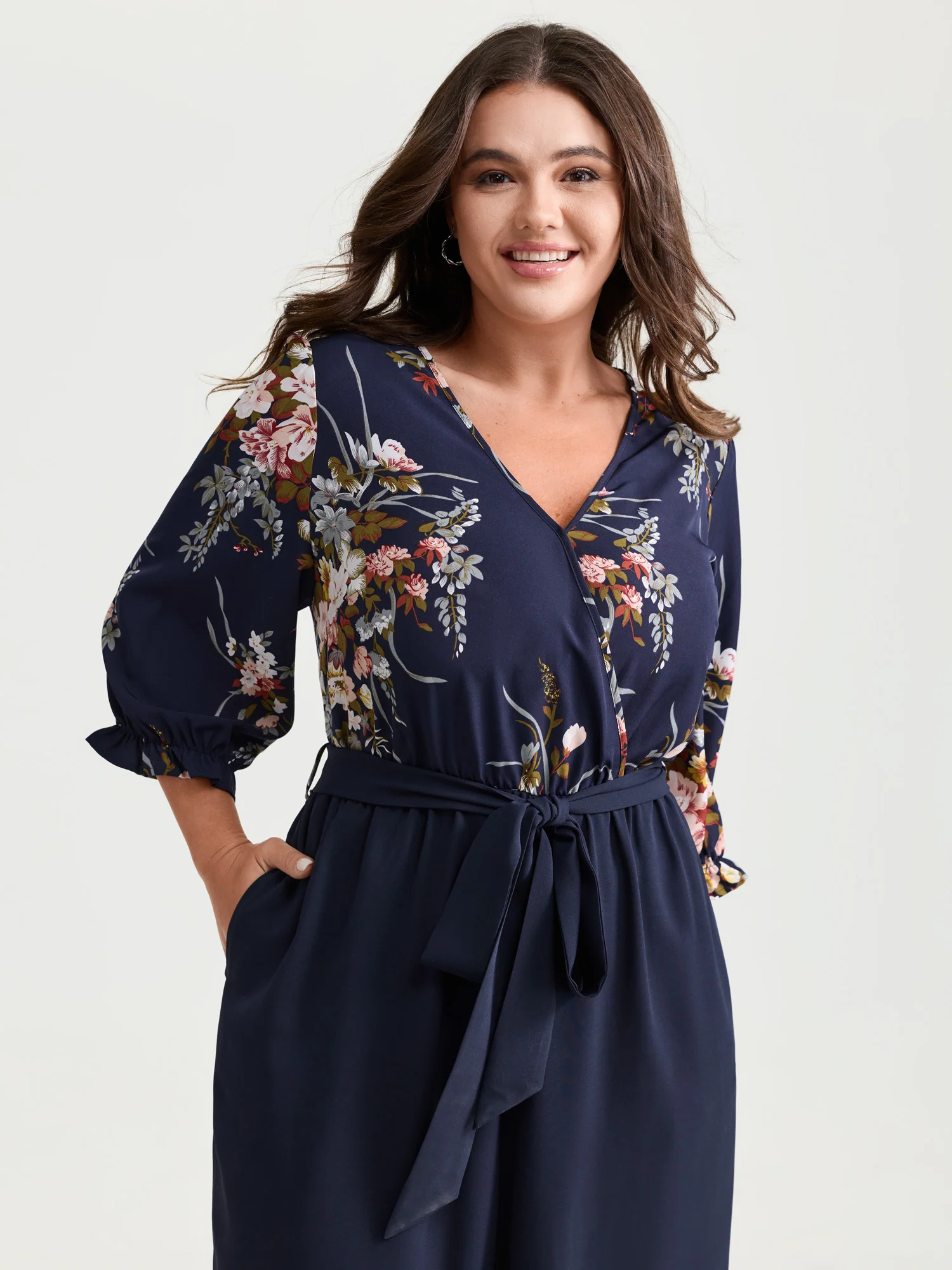 Floral Contrast Belted Wide-Leg Jumpsuit - Image 10