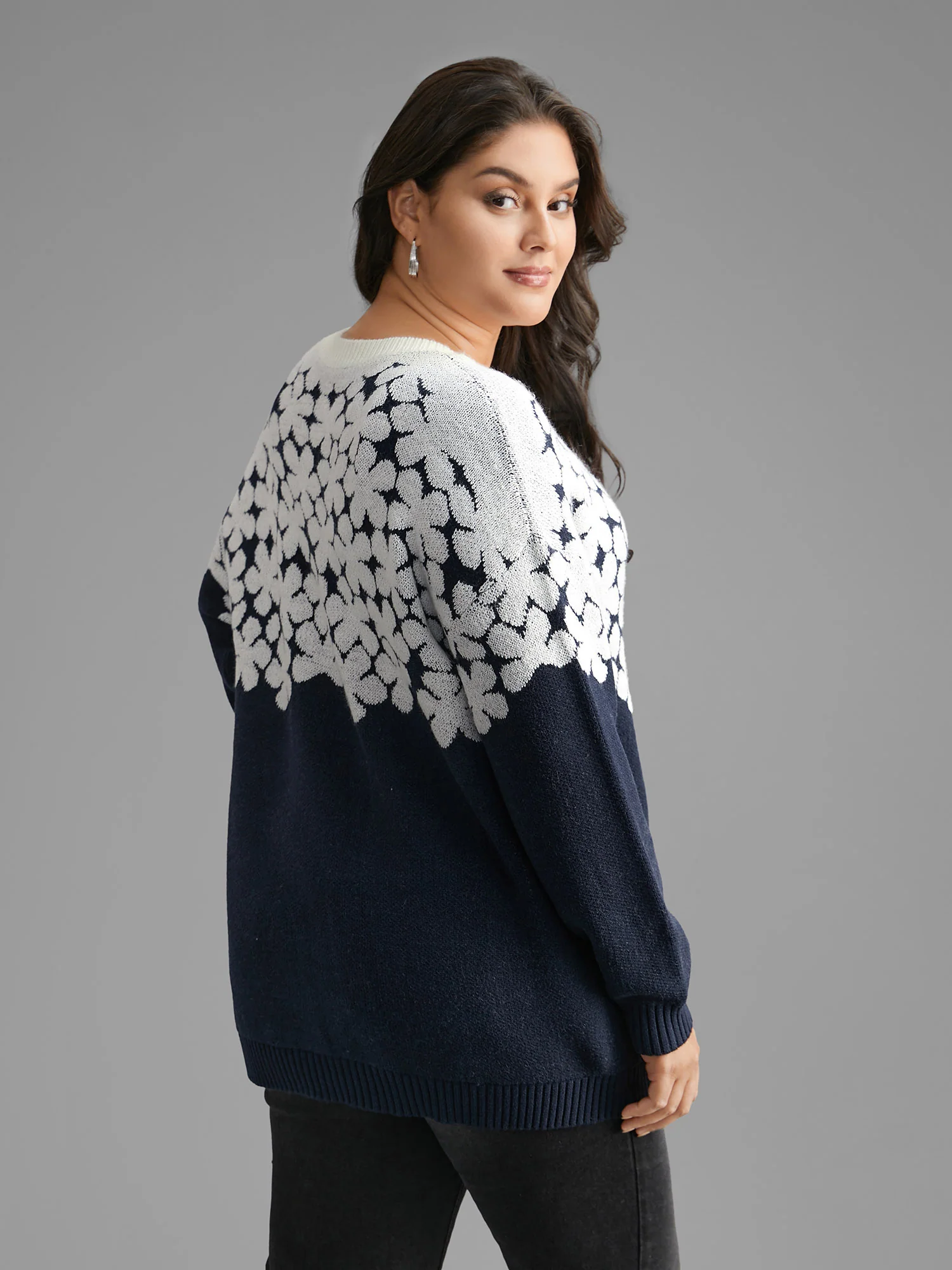 Floral Contrast Patchwork Drop Shoulder Pullover - Image 2