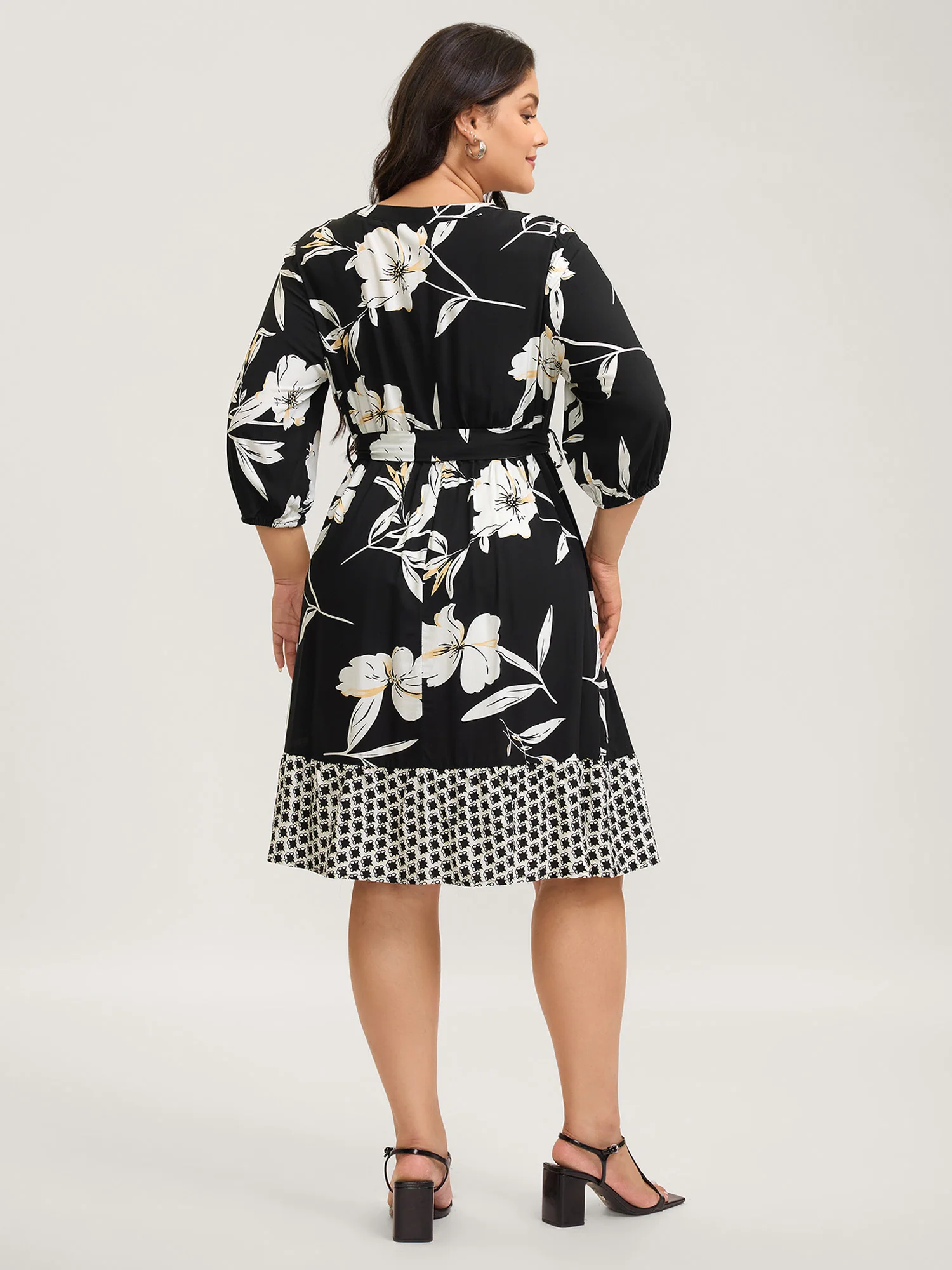 Floral Contrast Polka Dots Midi Dress - Image 4