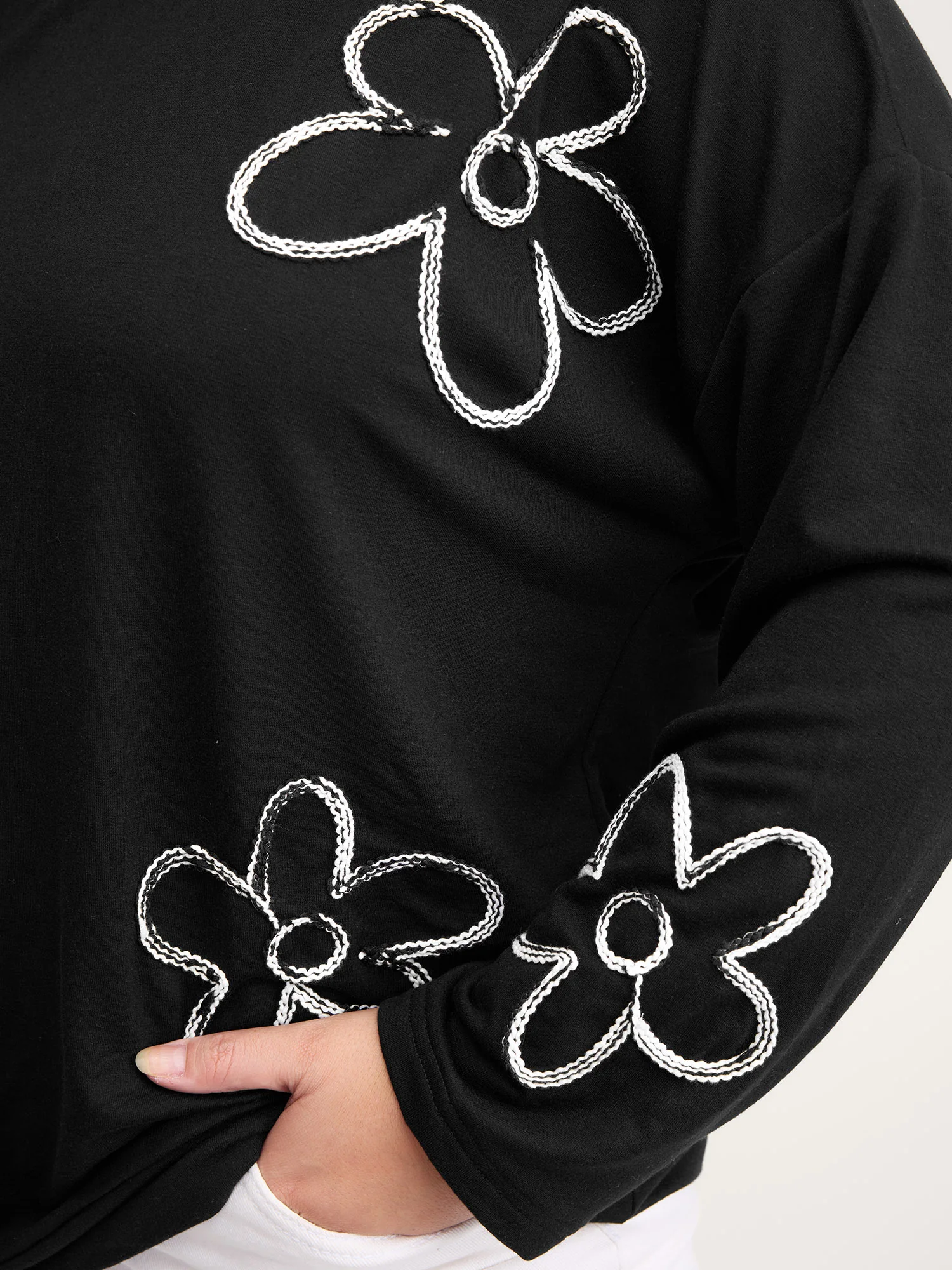 Floral Cord Embroidery Round Neck Sweatshirt - Image 2