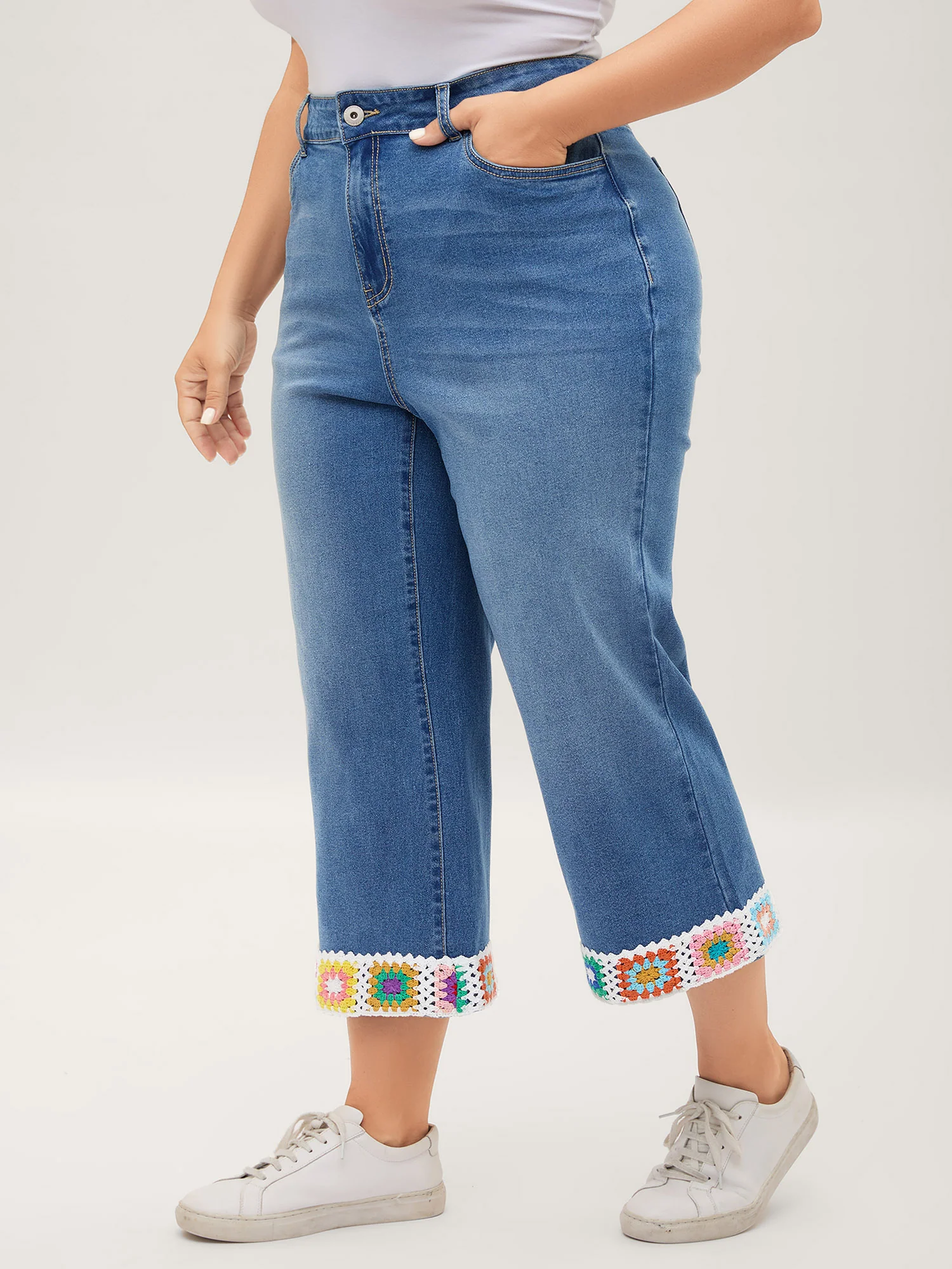 Floral Crochet Hem Bootcut Jeans - Image 3