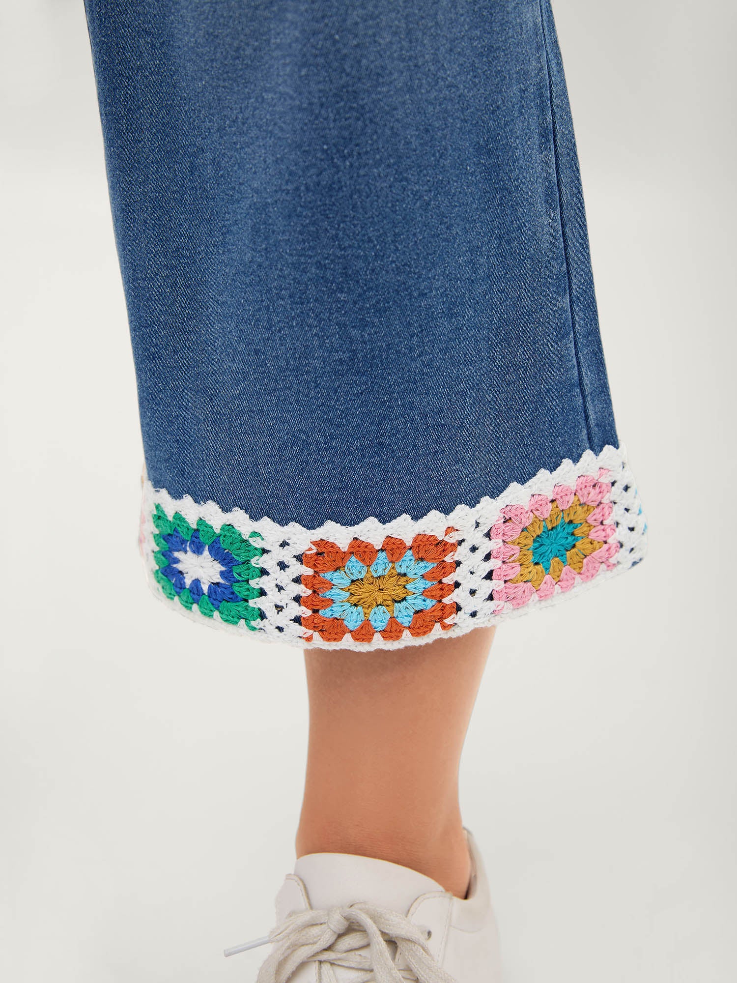 Floral Crochet Hem Bootcut Jeans - Image 8