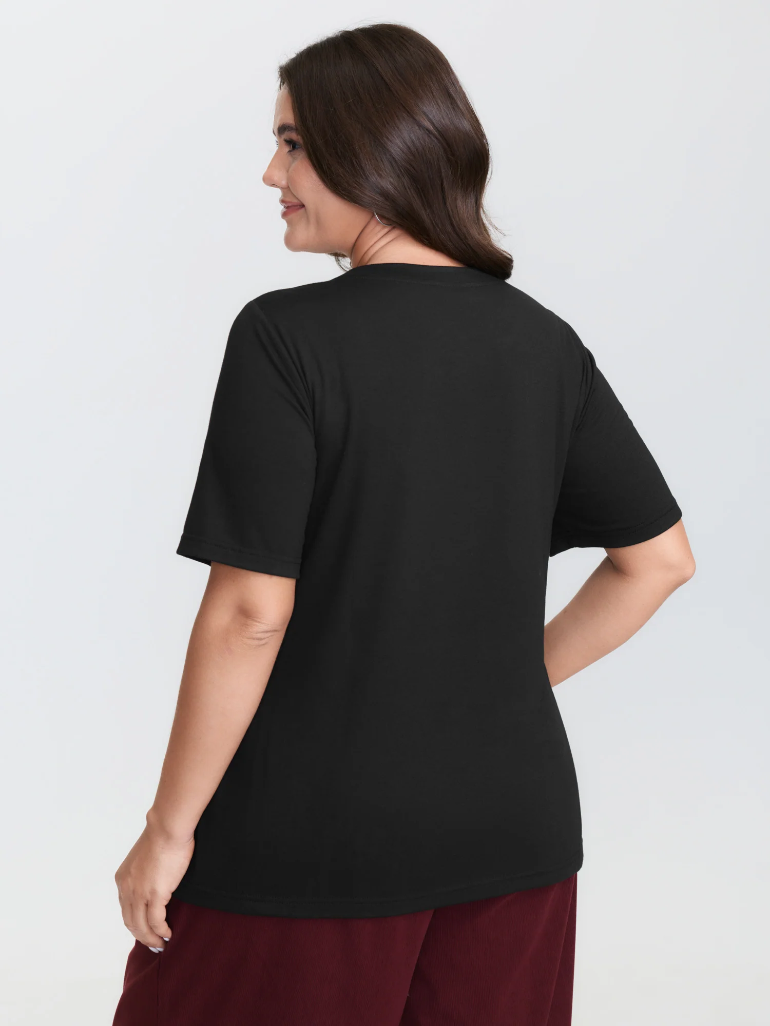 Floral Cut-Out Motif Plain T-Shirt - Image 5