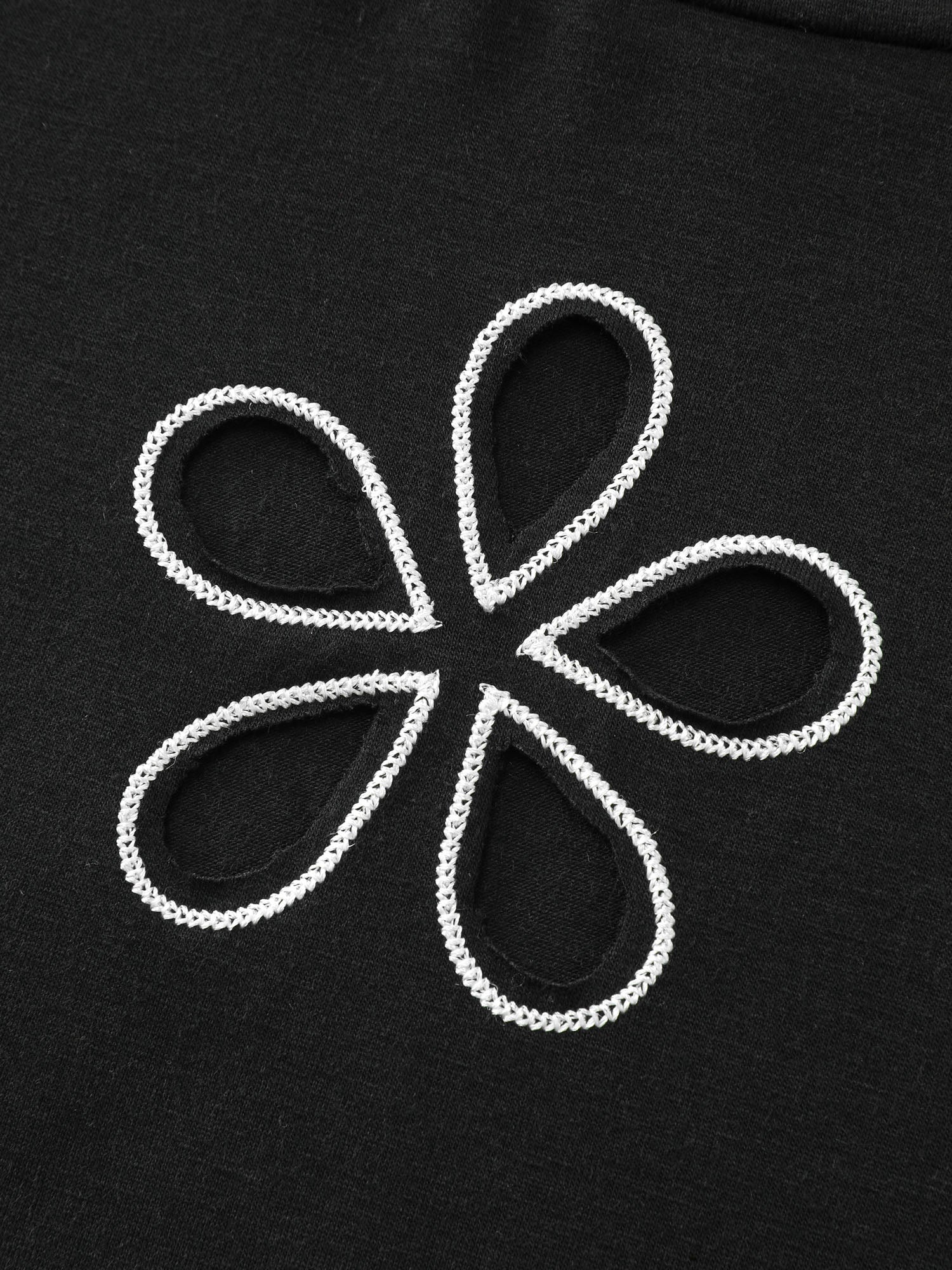 Floral Cut-Out Motif Plain T-Shirt - Image 7