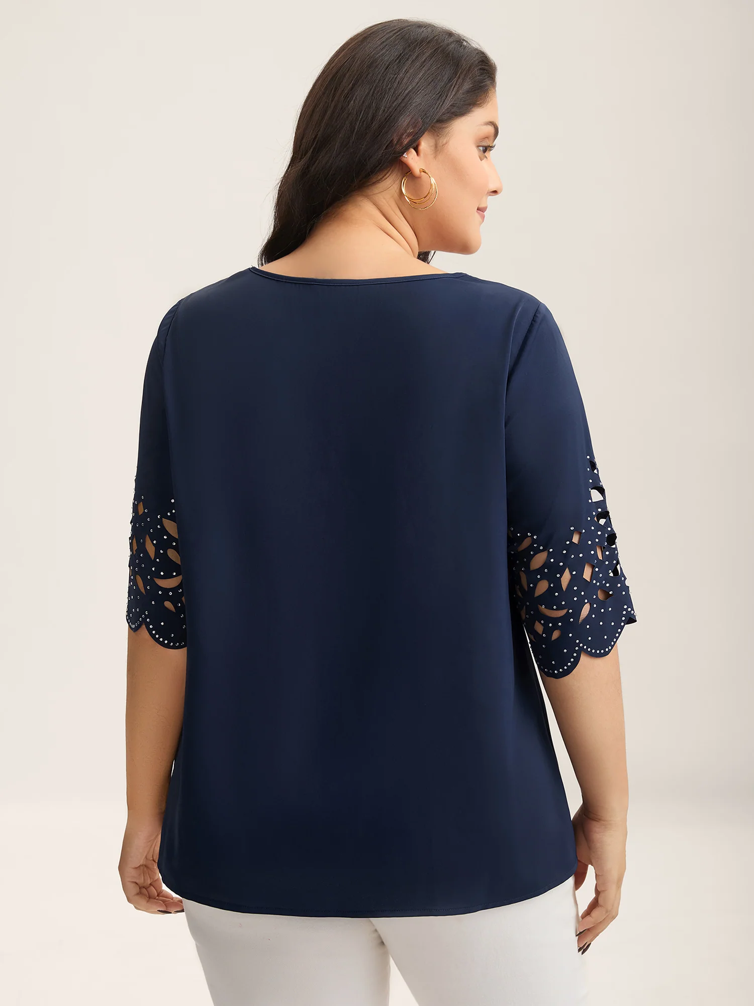 Floral Cut-Out Sequin Solid Blouse - Image 3