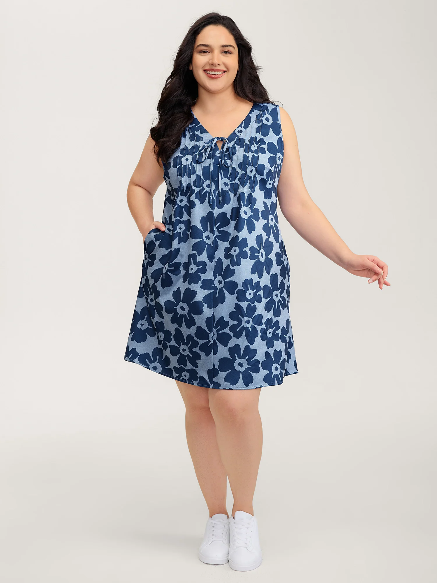 Floral Denim-Like Knee-Length Dress - Image 3