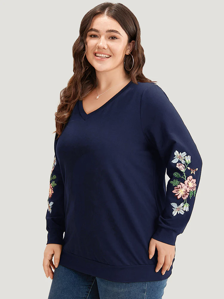 Floral Embroidered Elastic Cuffs V Neck Sweatshirt - Image 3