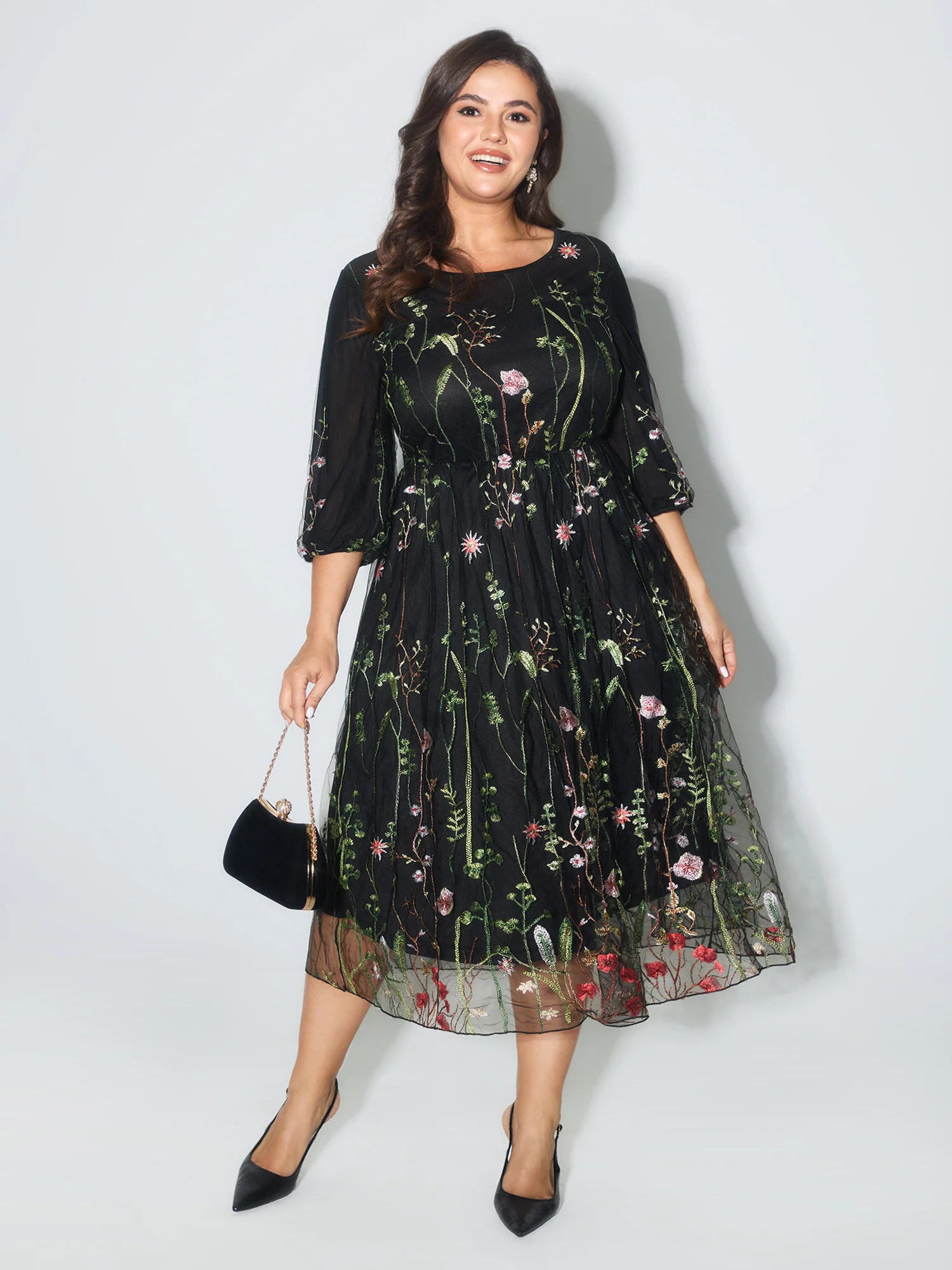 Floral Embroidered Elastic Waist Lined Midi Dress - Image 11