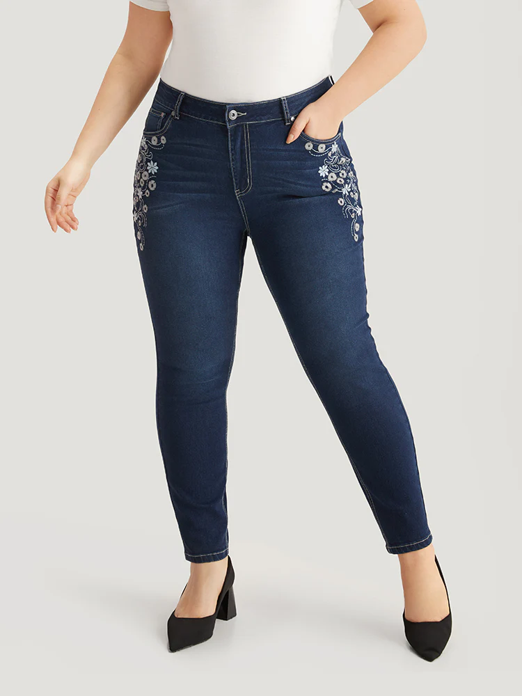 Floral Embroidered High Rise Skinny Jeans - Image 2