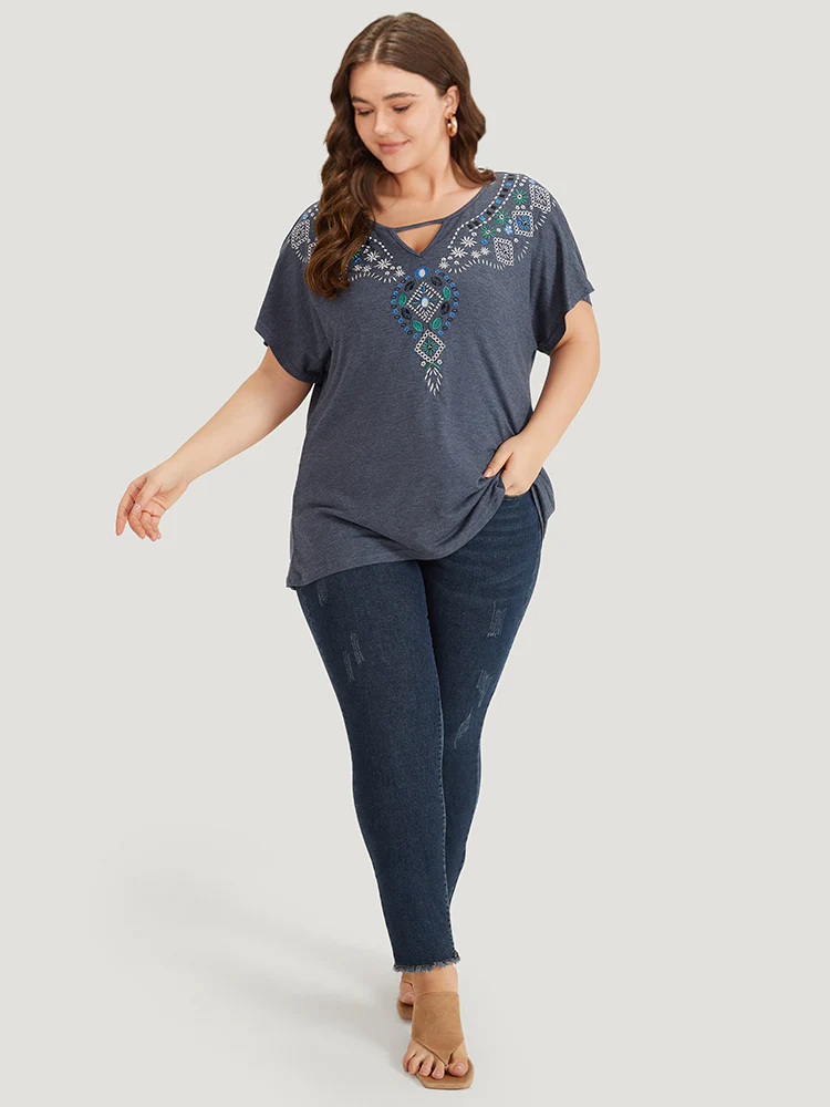 Floral Embroidered Keyhole Dolman Sleeve T-shirt - Image 3