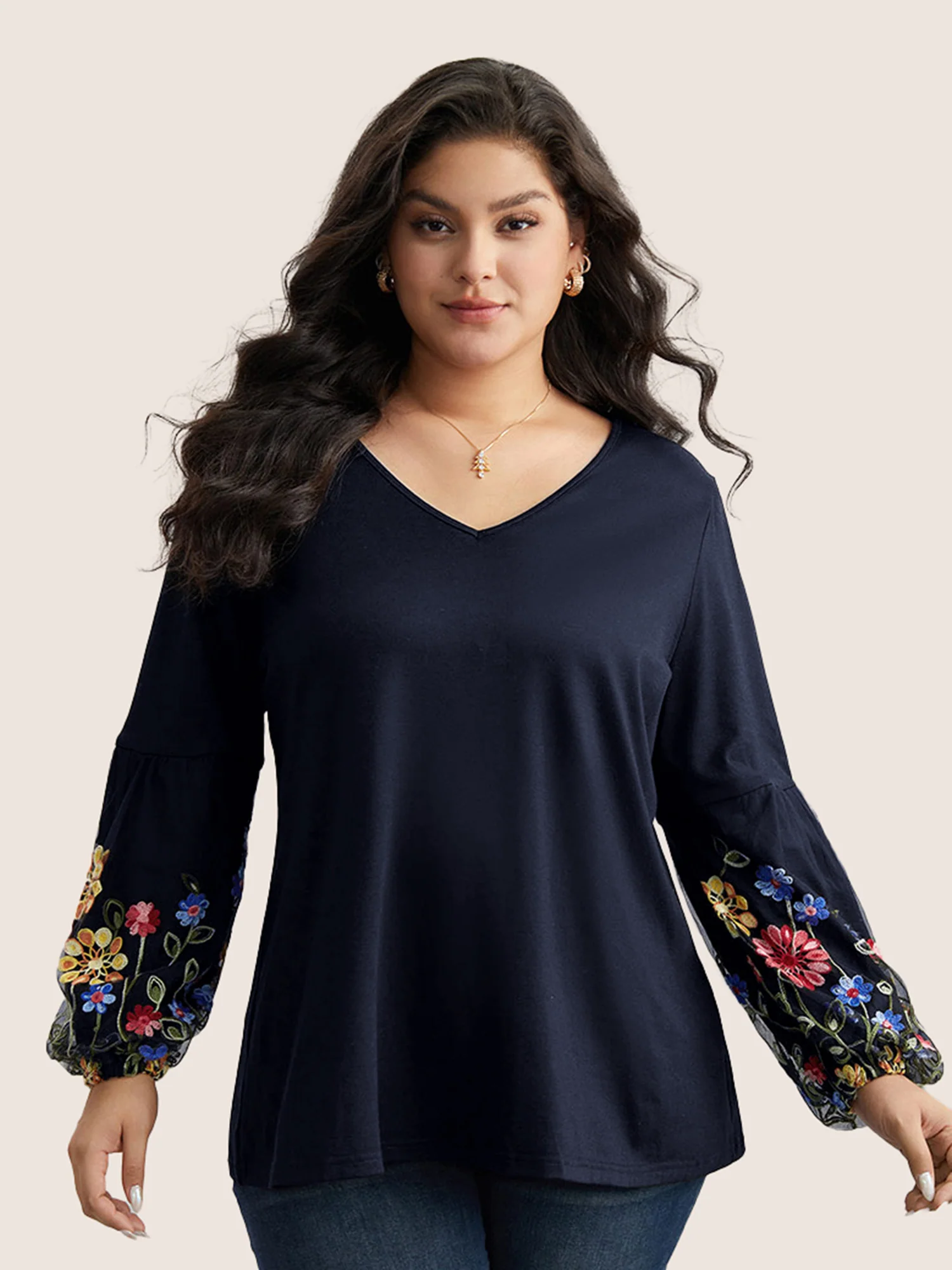 Floral Embroidered Lantern Sleeve T-shirt - Image 5