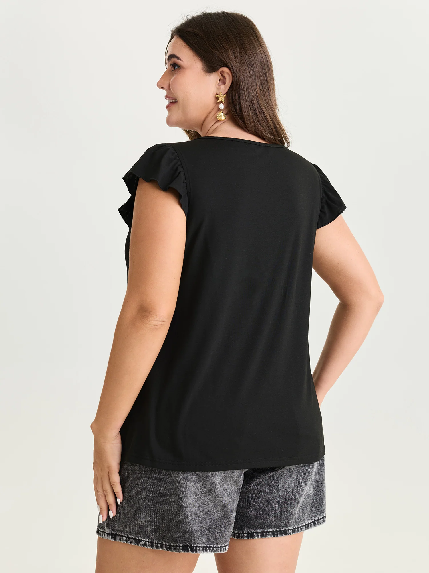 Floral Embroidered Neckline Knit Top - Image 4