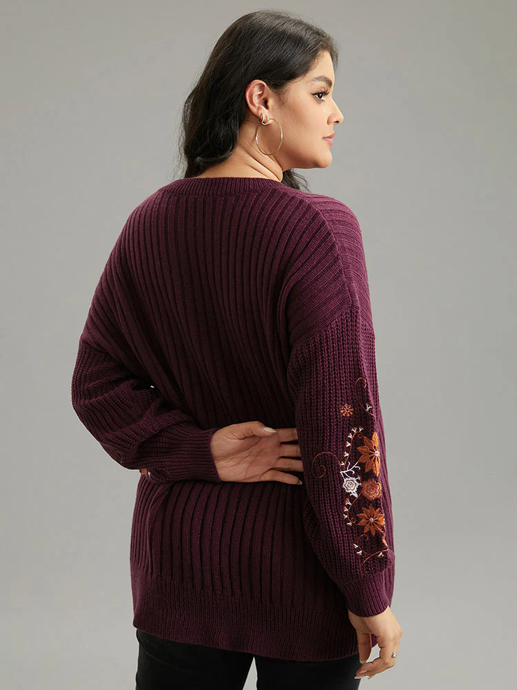 Floral Embroidered Plisse Drop Shoulder Pullover - Image 2