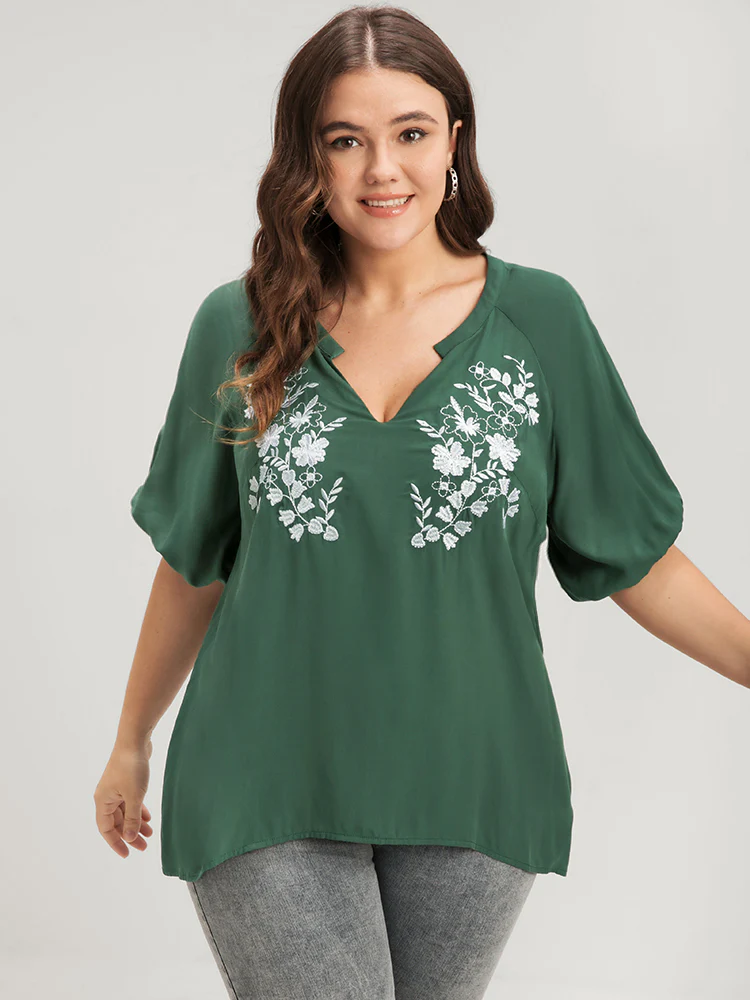 Floral Embroidered Puff Sleeve V Neck Blouse - Image 3