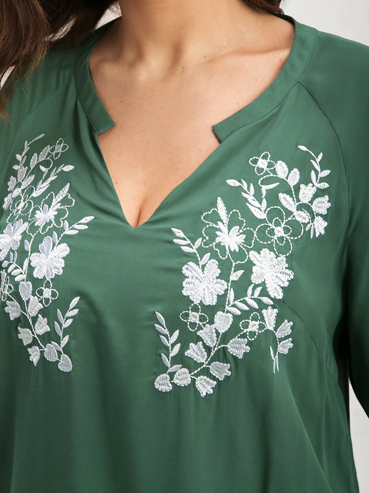 Floral Embroidered Puff Sleeve V Neck Blouse - Image 6