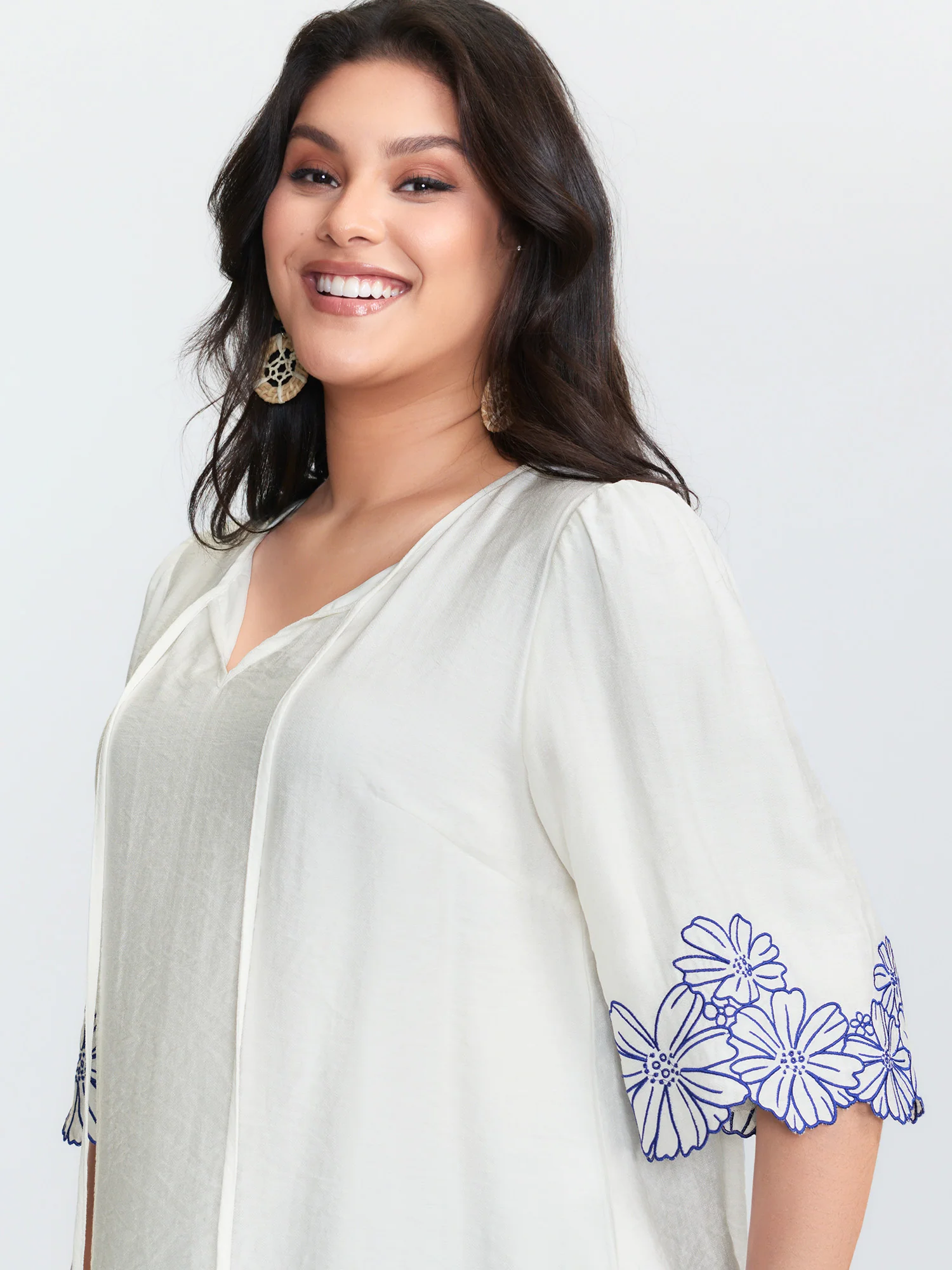Floral Embroidered Sleeve Neck Keyhole Blouse - Image 2