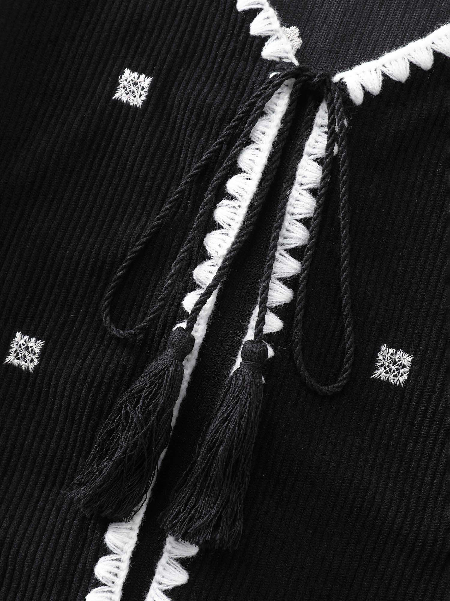 Floral Embroidered Tassel-Front Vest - Image 5