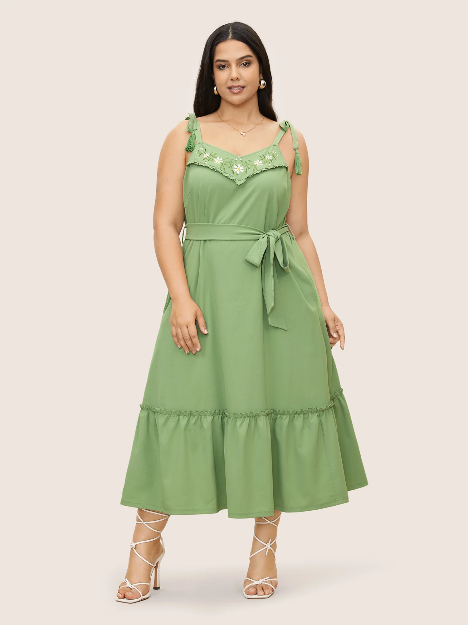 Floral Embroidered Tassel Pleated Frill Trim Dress - Image 2