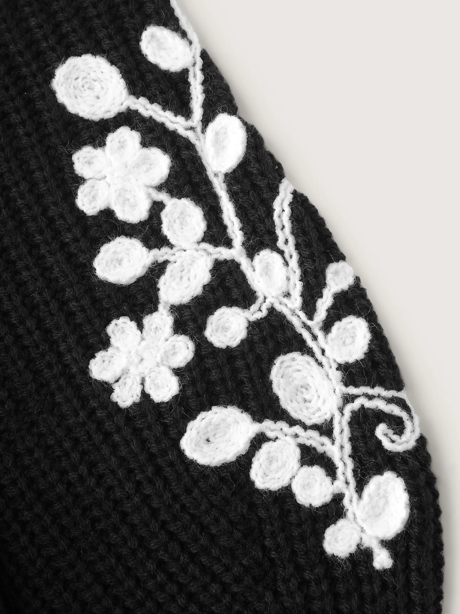 Floral Embroidered Texture Pullover - Image 5
