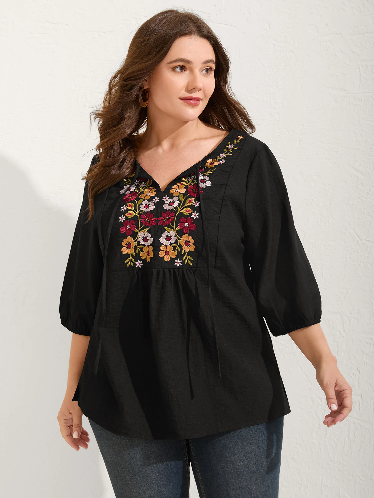Floral Embroidered Tie Knot Lantern Sleeve Blouse