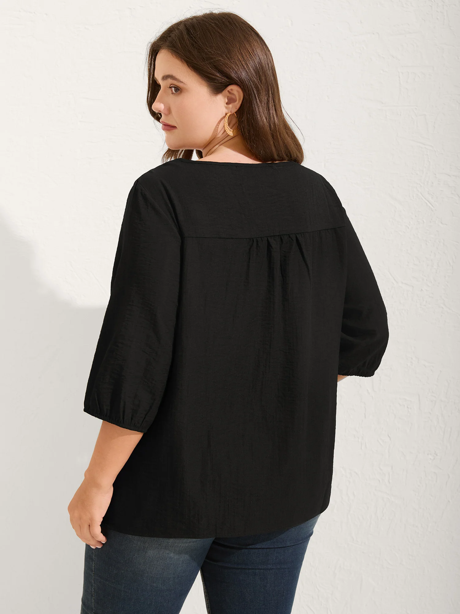 Floral Embroidered Tie Knot Lantern Sleeve Blouse - Image 4