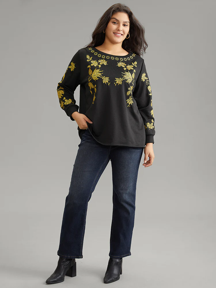 Floral Embroidered Two Tone Sweatshirt - Image 4