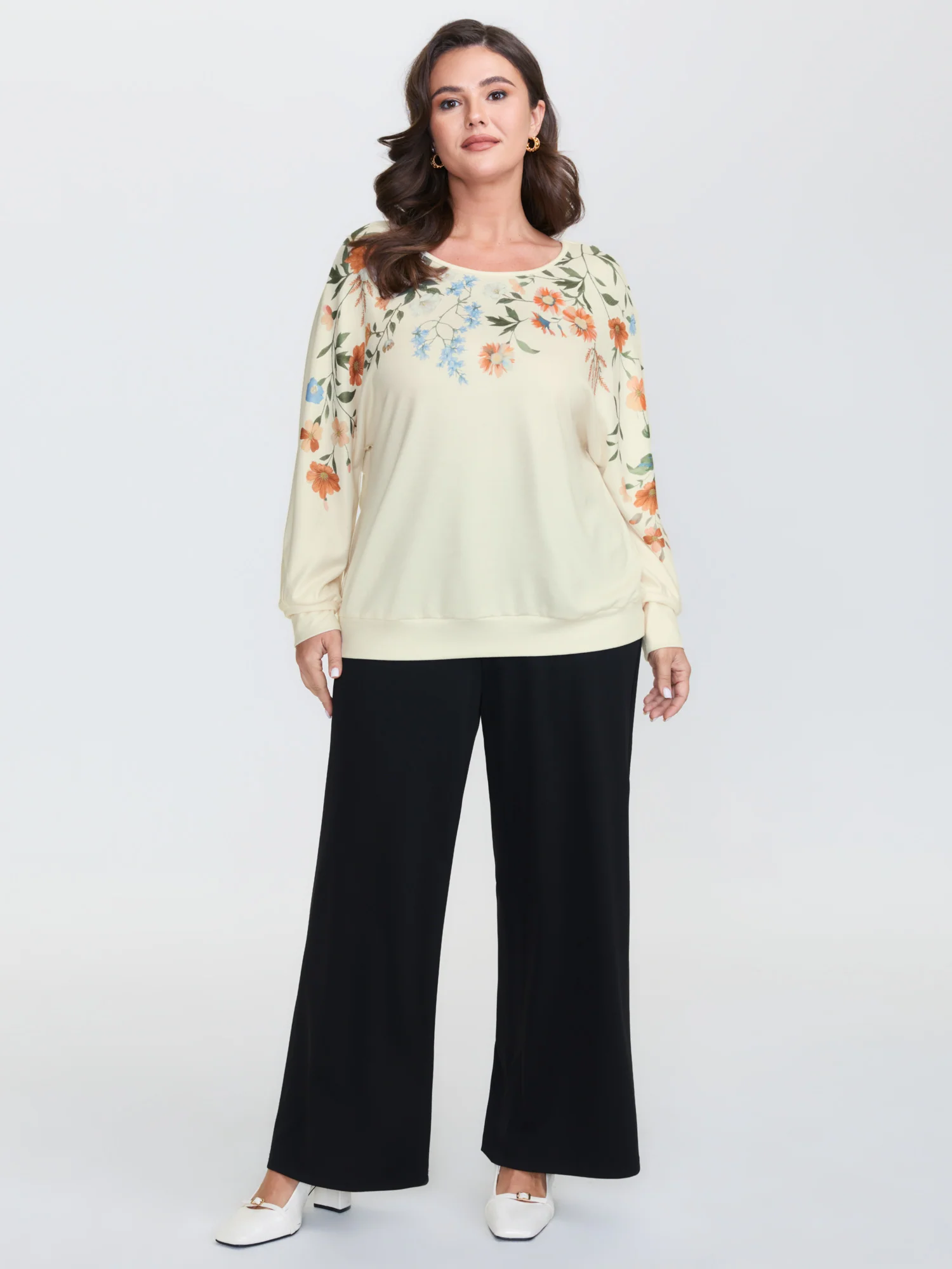 Floral Embroidery Cozy Stretchy Hem T-Shirt - Image 3